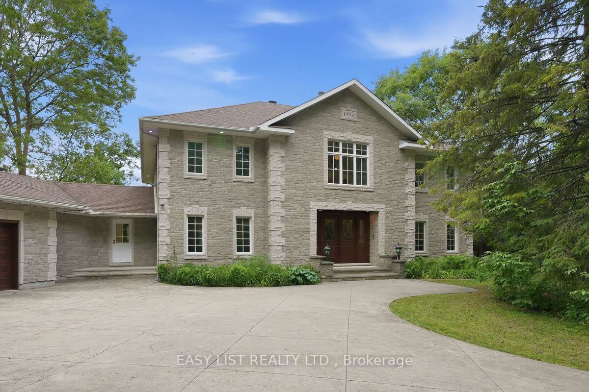 28 Marchbrook Circle