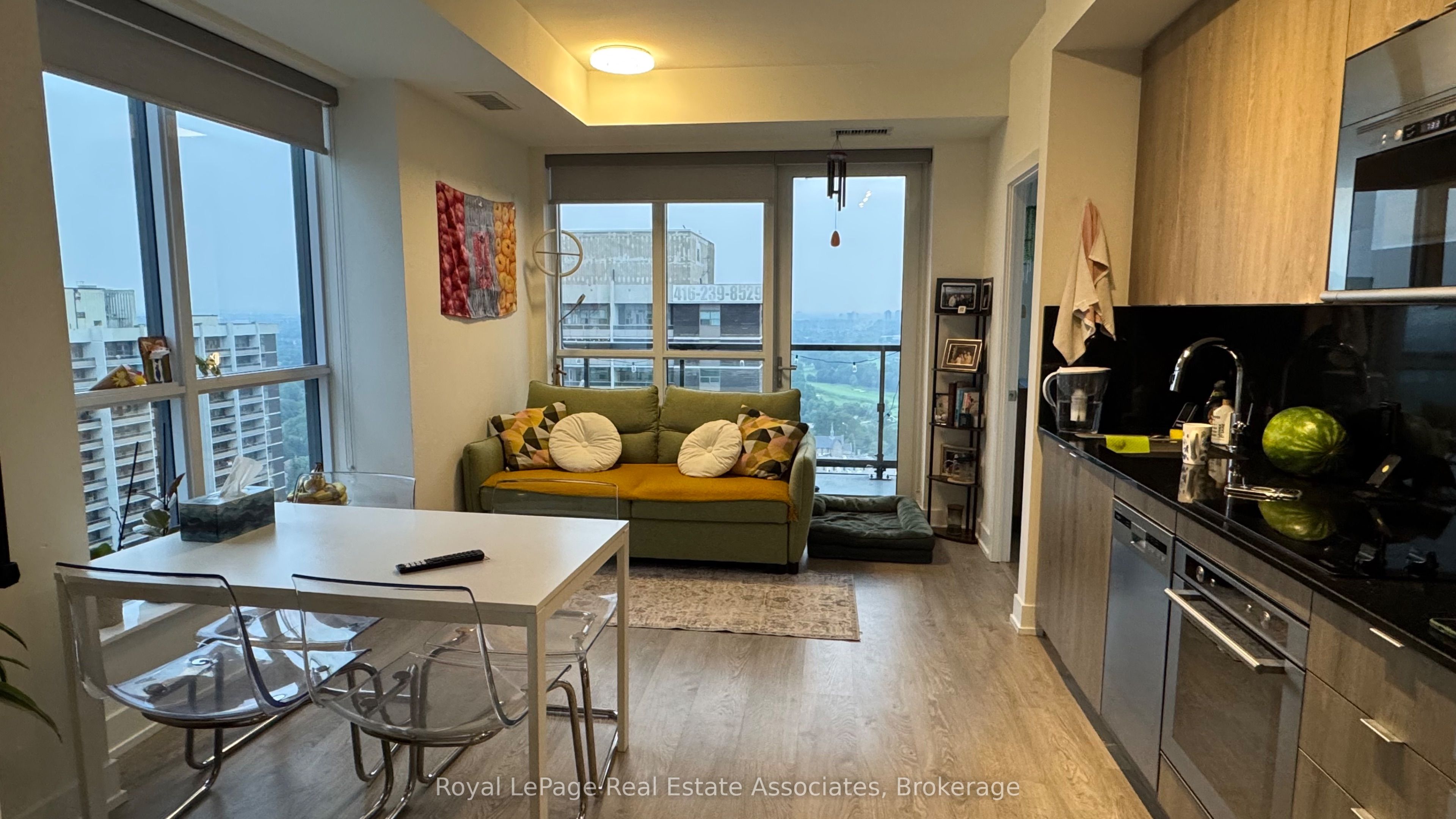5 Mabelle Avenue 3433