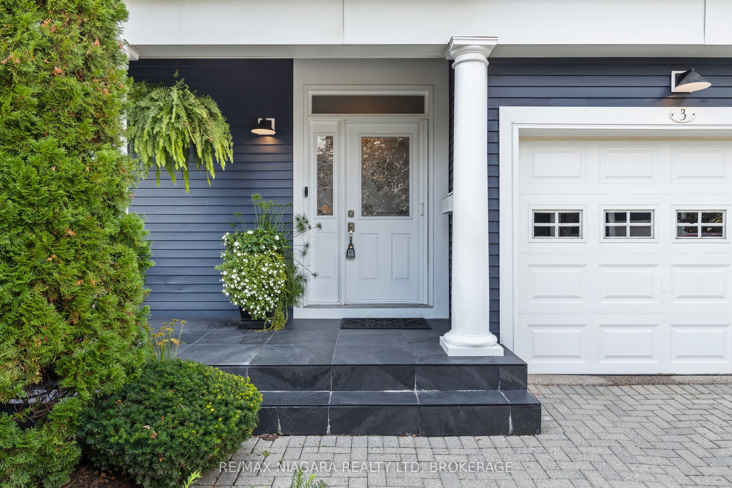 88 Lakeport Road 3