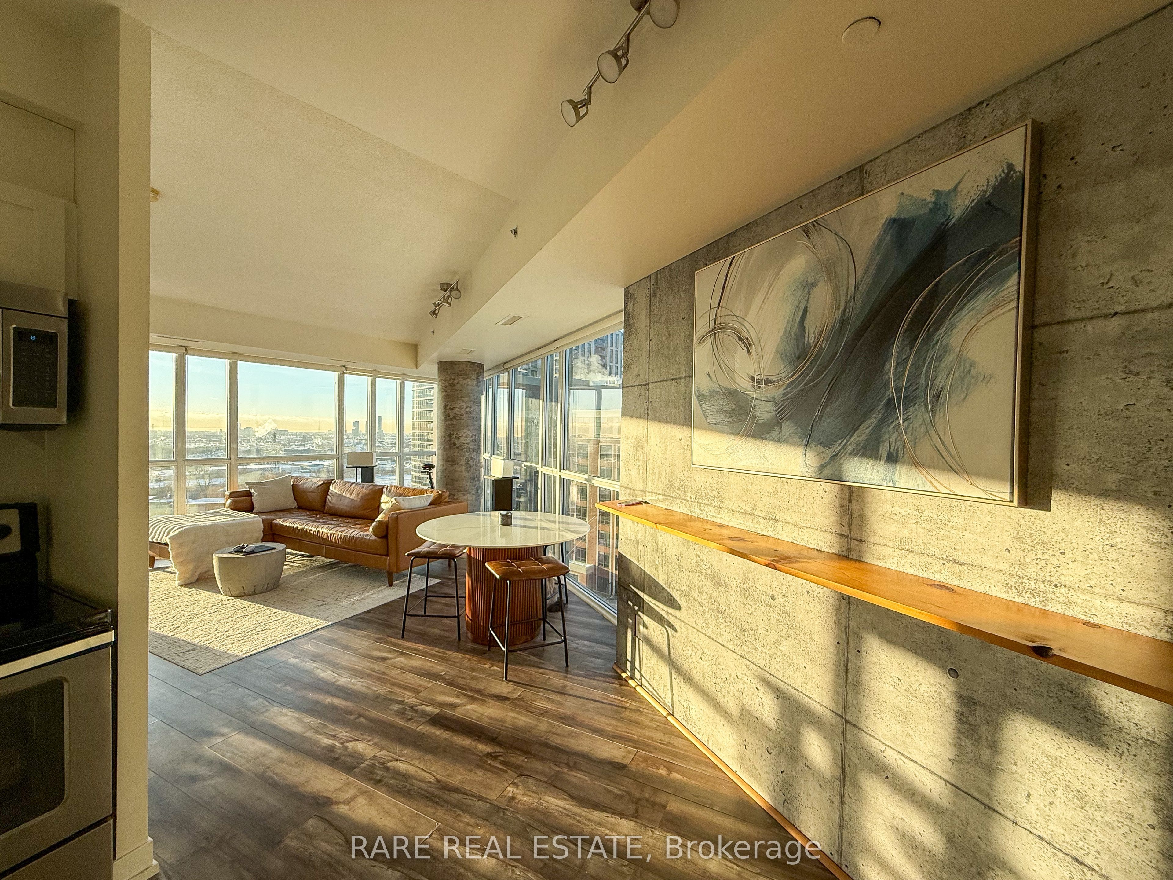 5101 Dundas Street W 1009