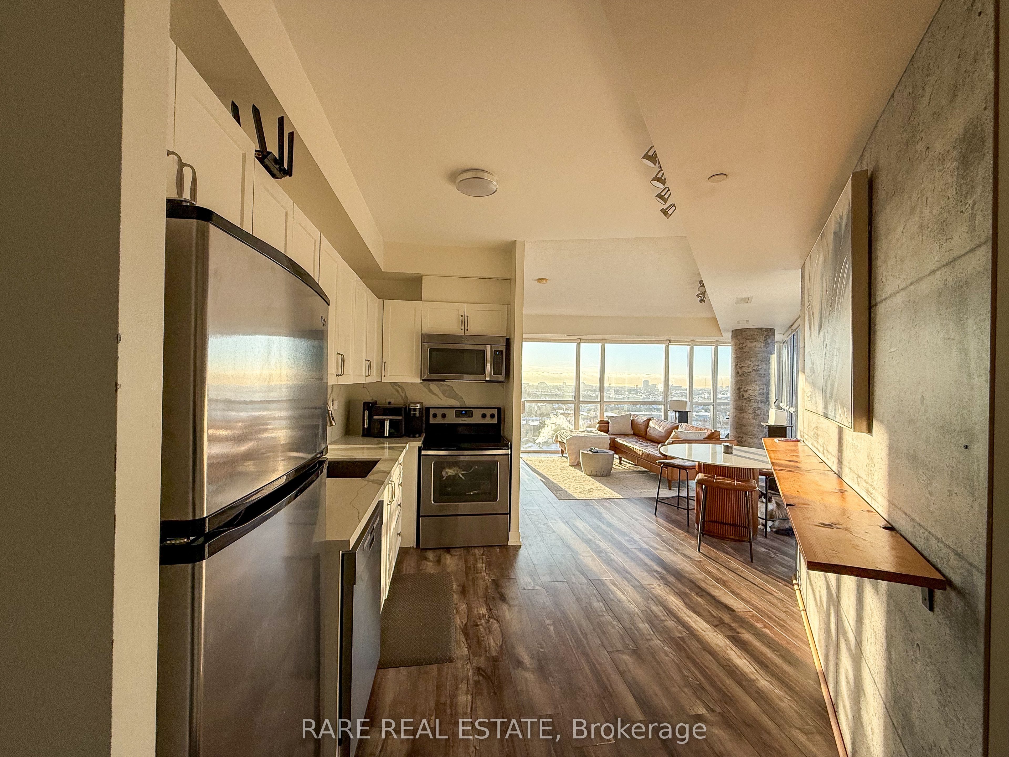 5101 Dundas Street W 1009