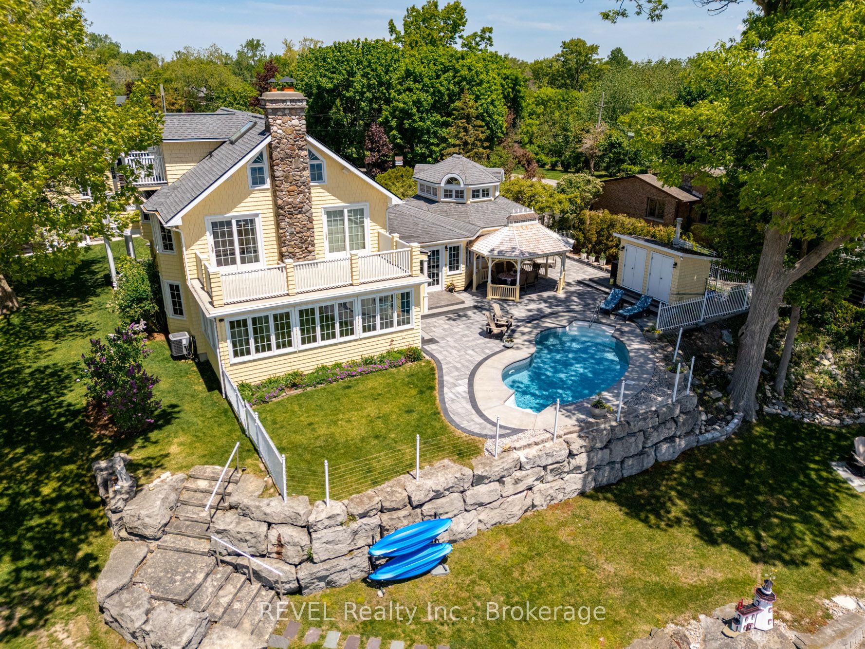 3091 Thunder Bay Road