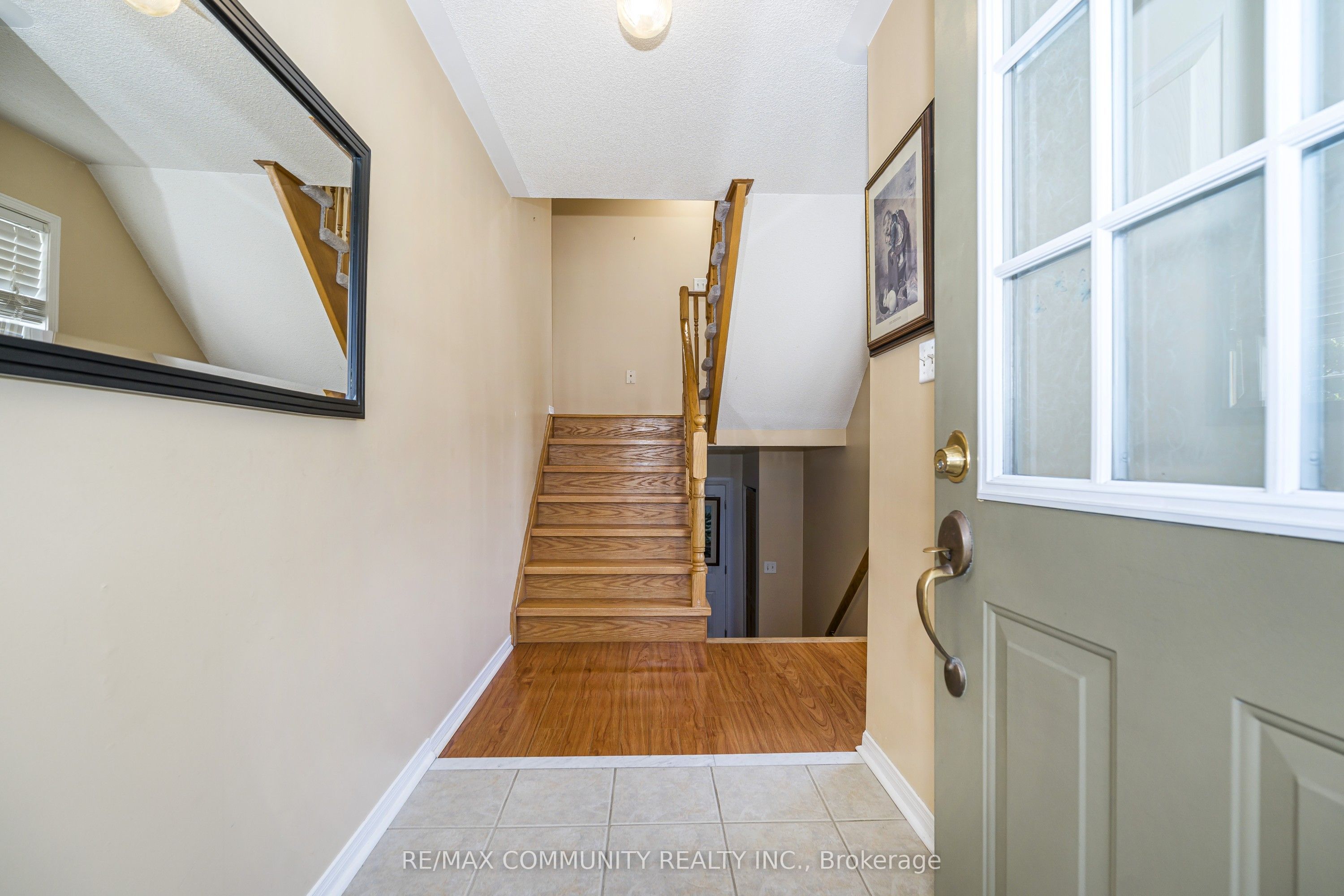 209 Old Harwood Avenue