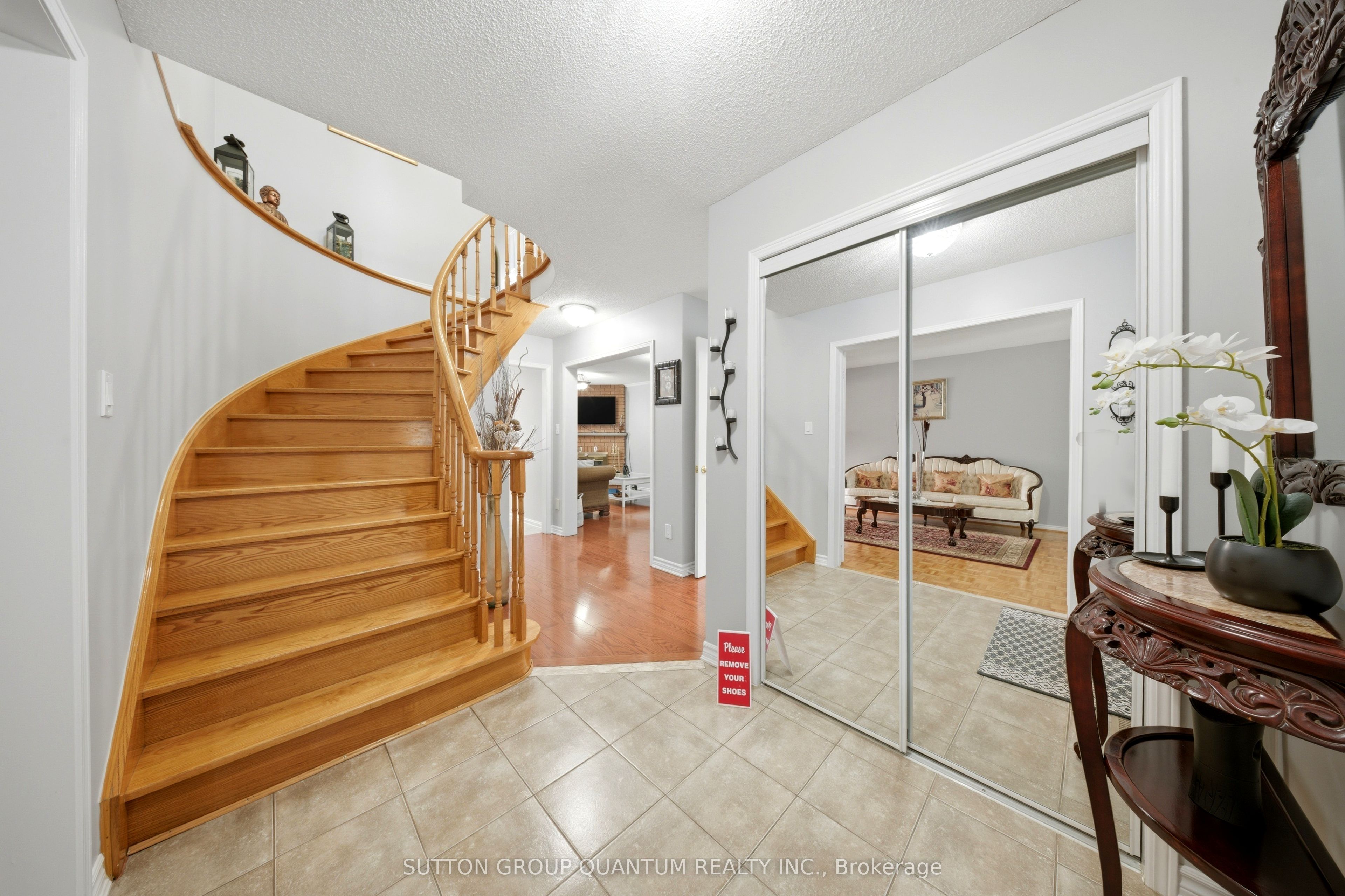 276 Lech Walesa Drive