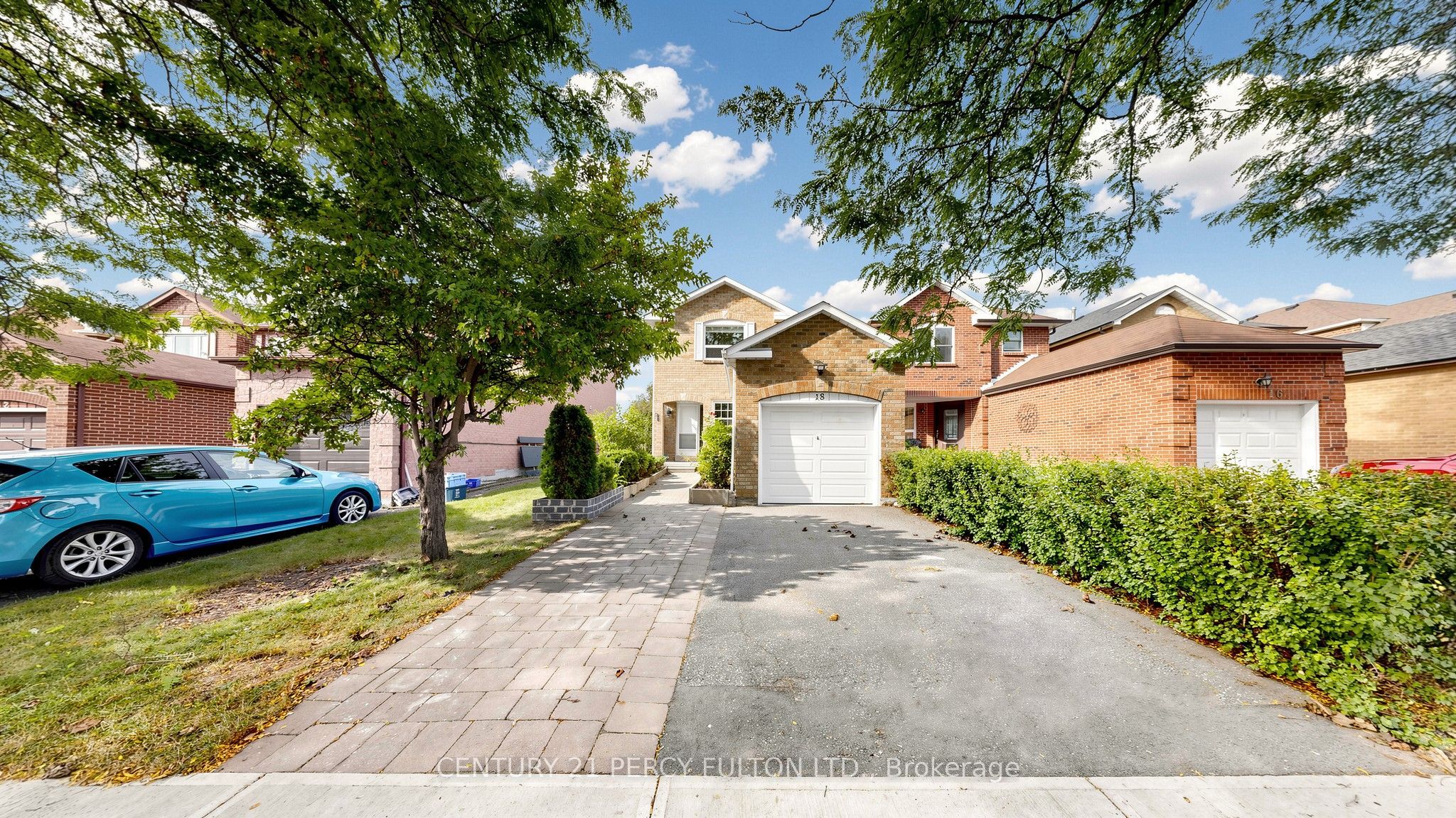 18 Tipton Crescent