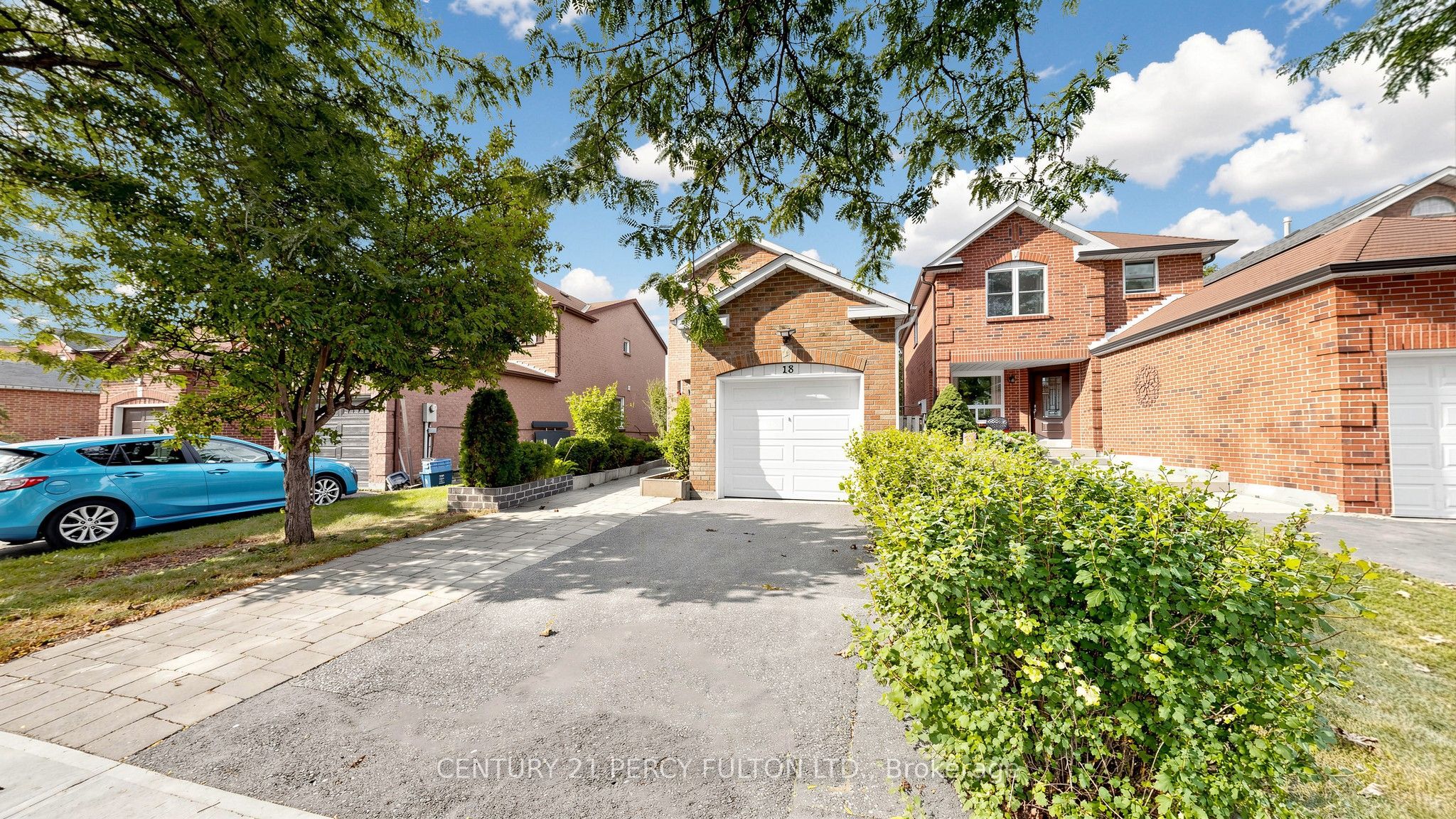 18 Tipton Crescent