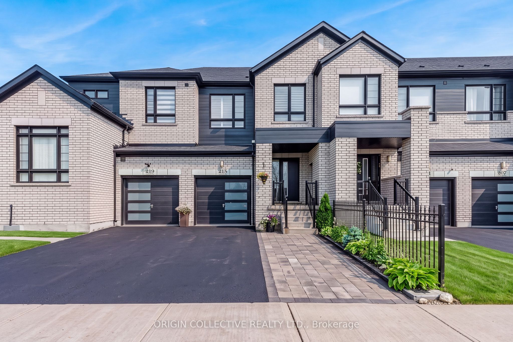 215 Landolfi Way