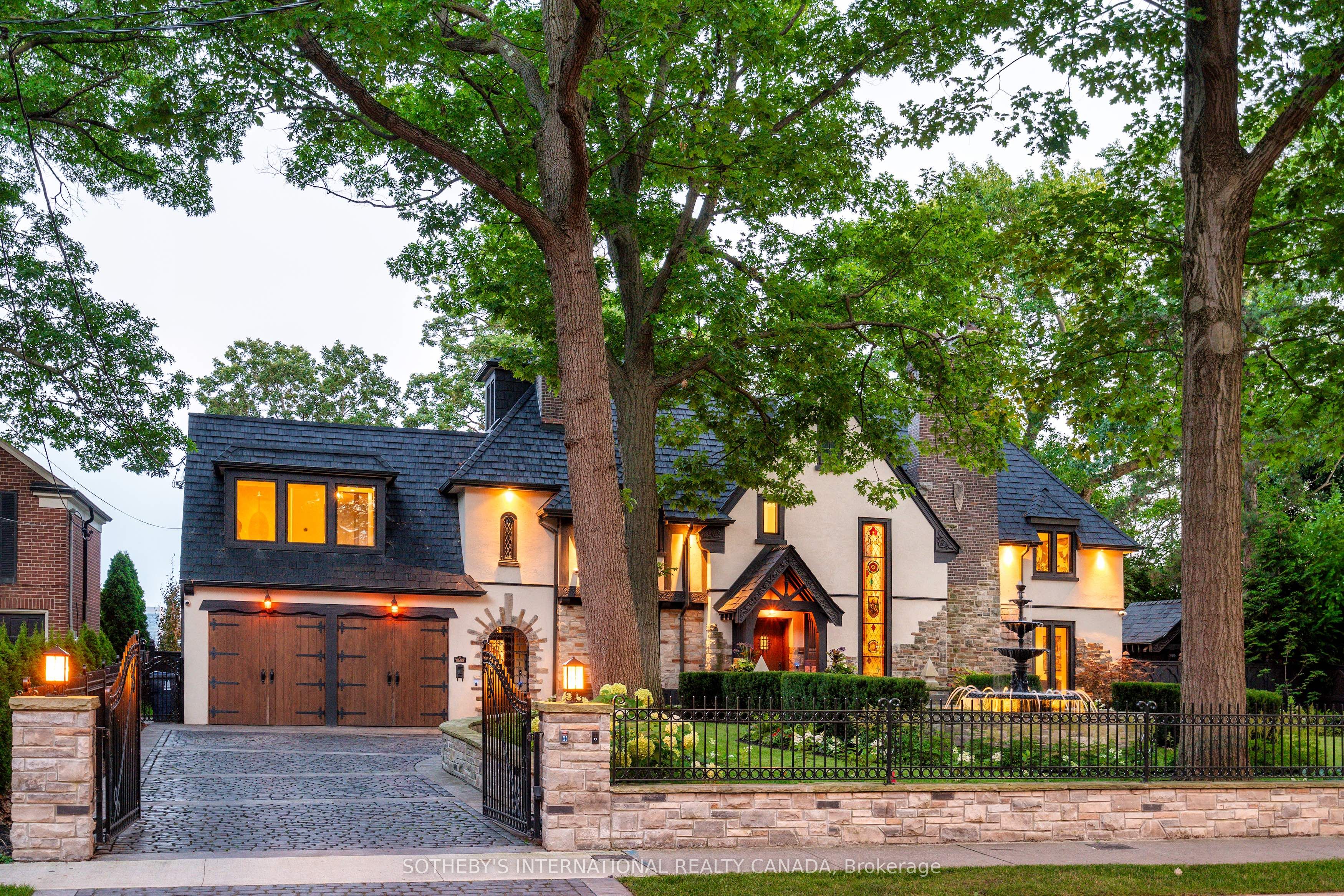 57 Baby Point Crescent