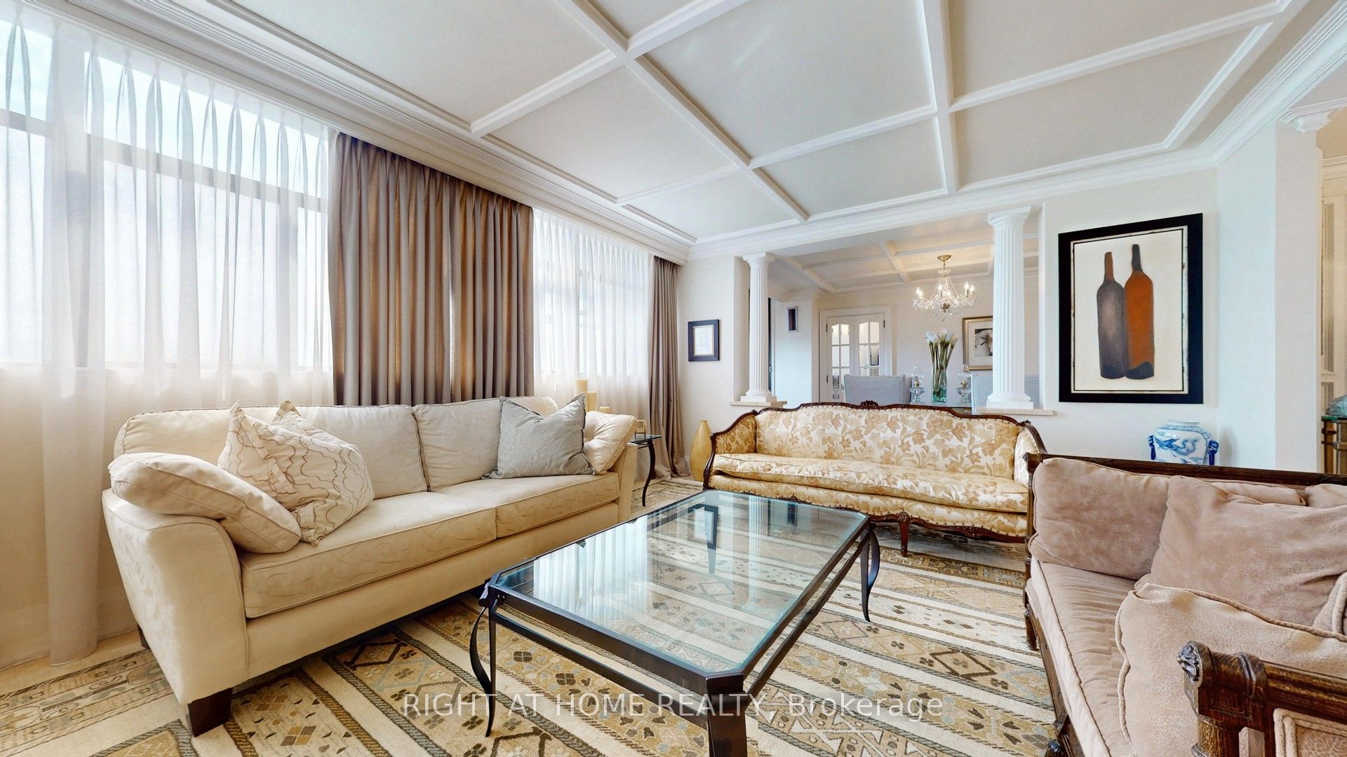 100 Antibes Drive 2805