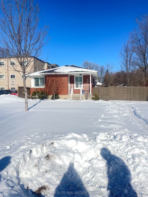 110 Front Street E Whitby ON L1N 1A1