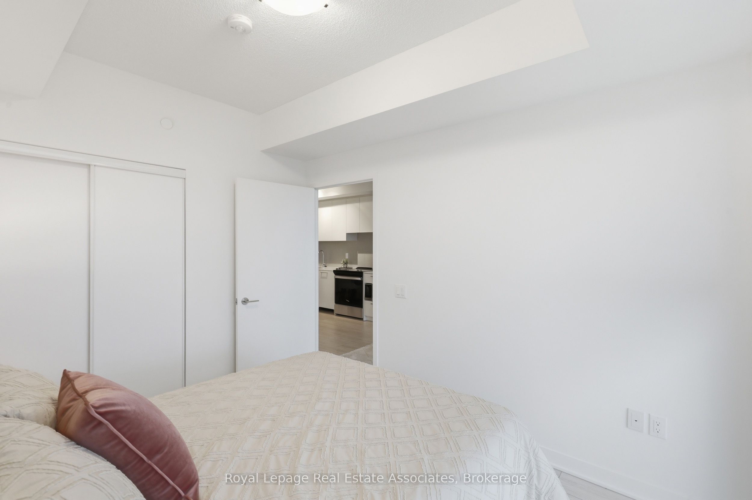 260 Malta Avenue 1106