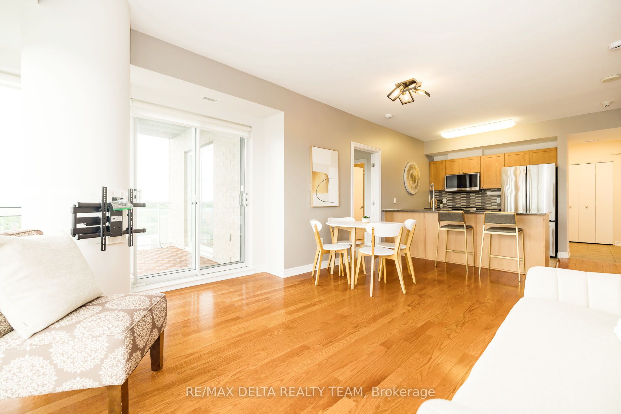 70 Landry Street 1207