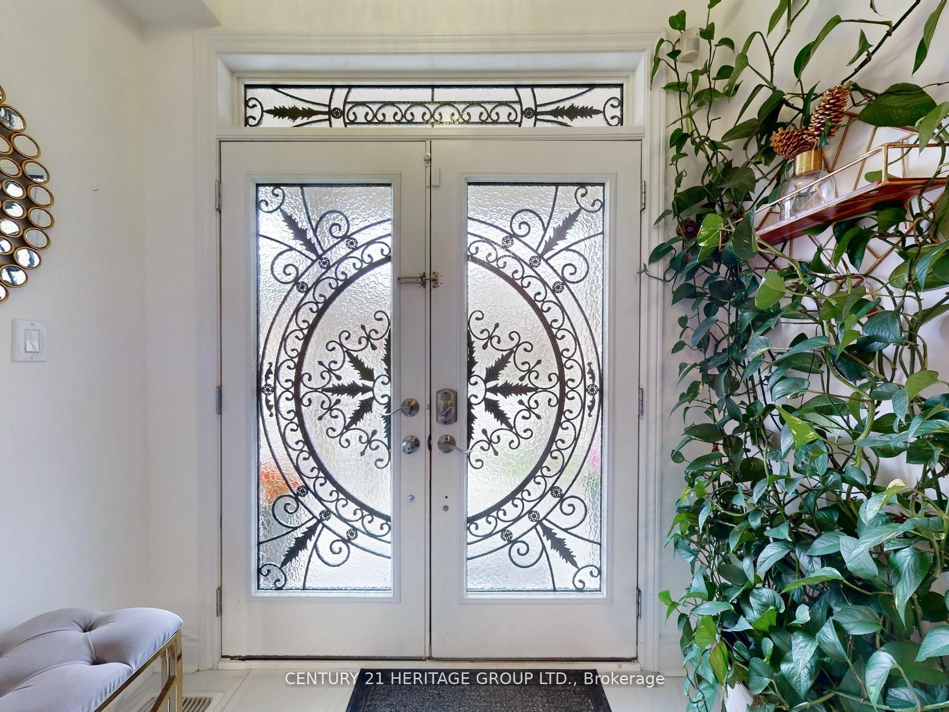 1062 Blackhall Crescent