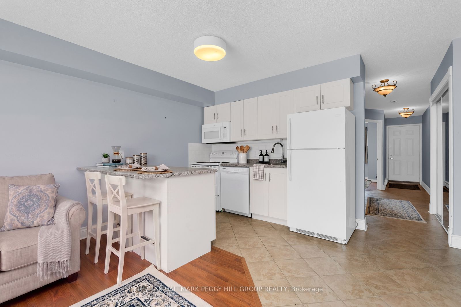 11 Laguna Parkway 4