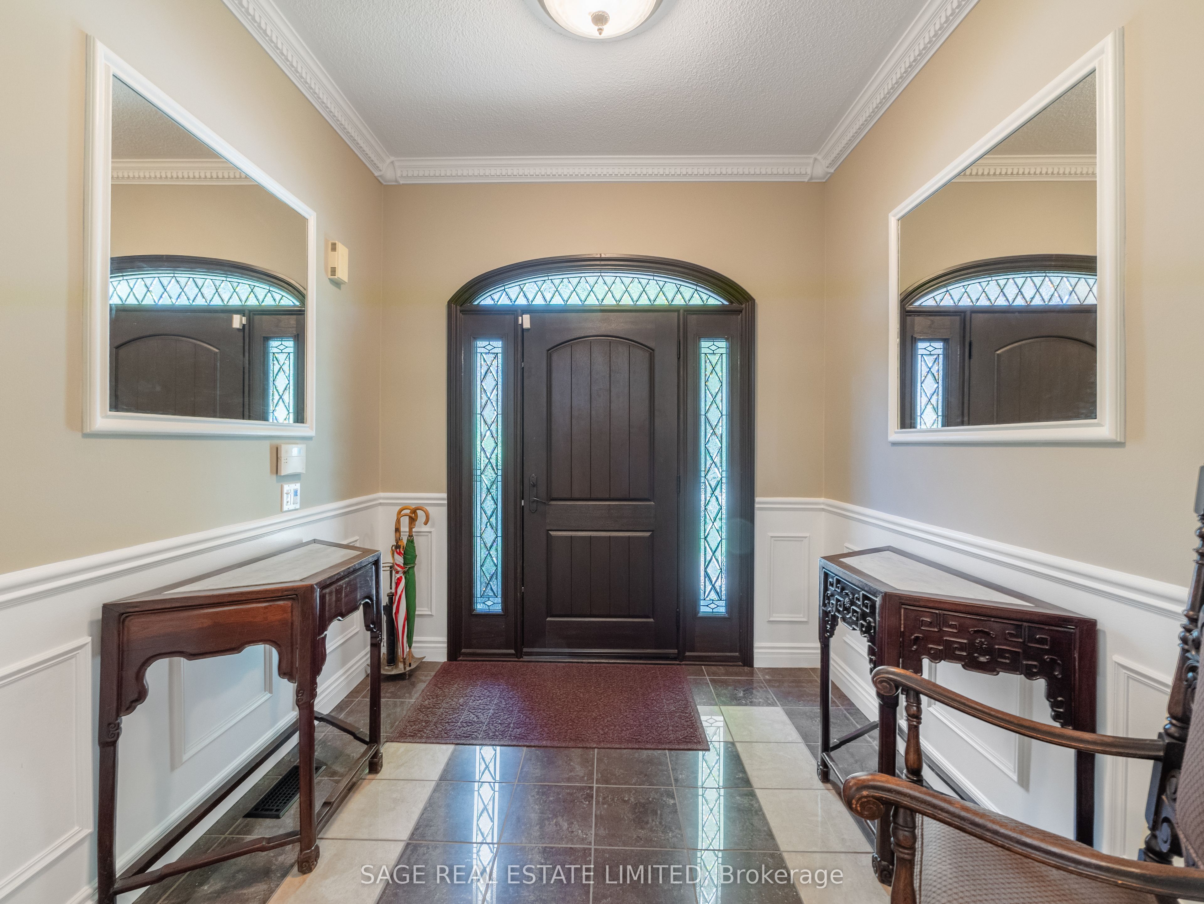888 Cresta Rider Place
