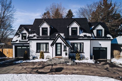 62 Lang Crescent Kitchener ON N2K 1P3