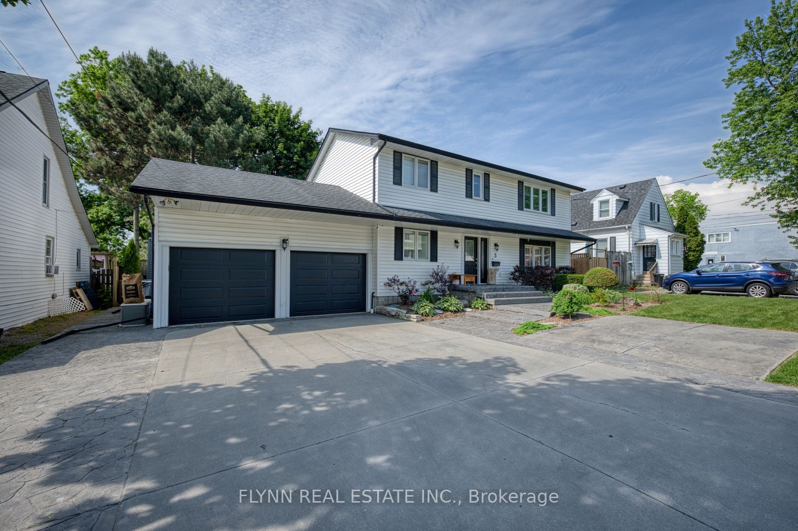3 Brock Street