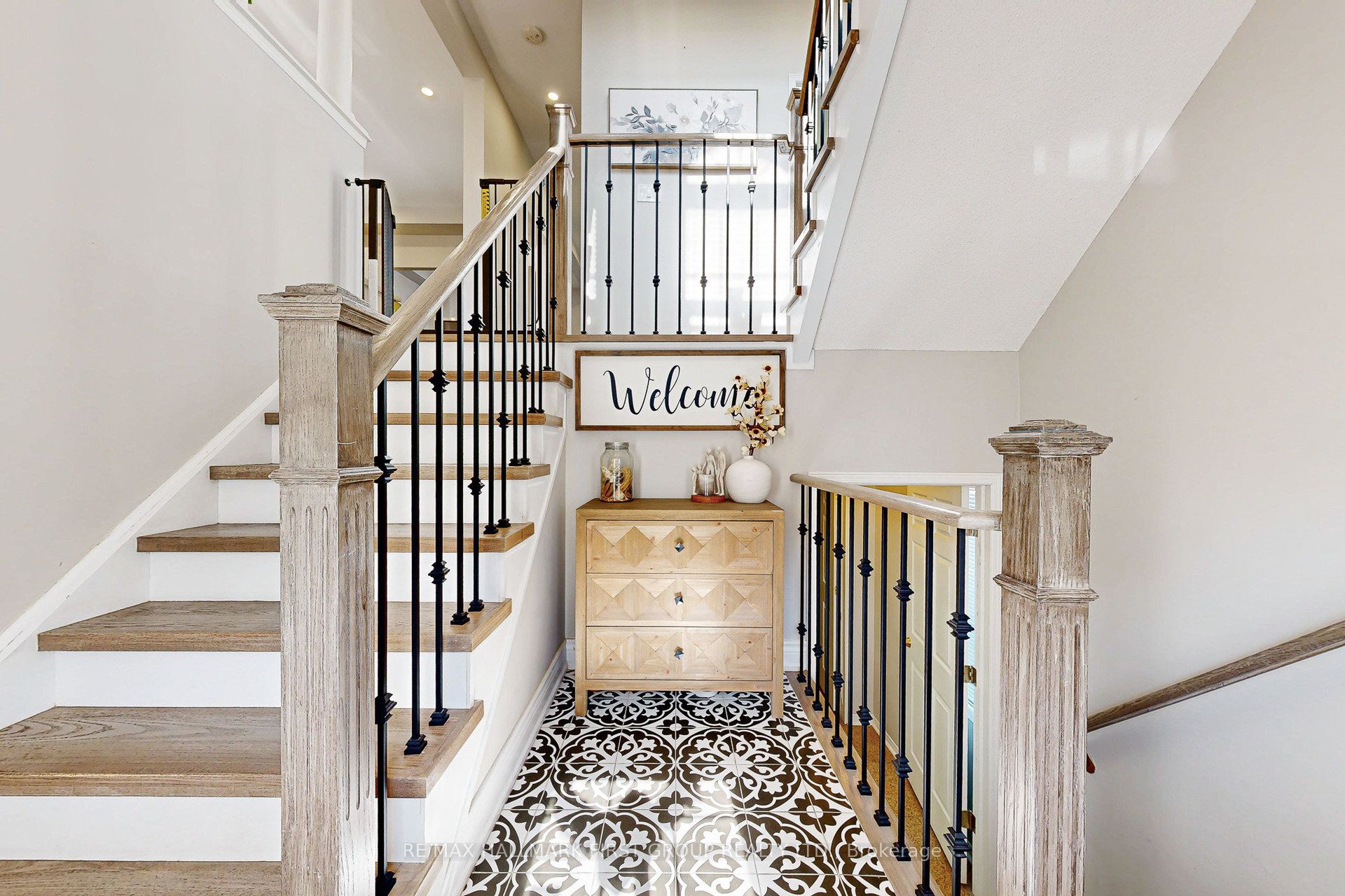 575 Steeple Hill 10