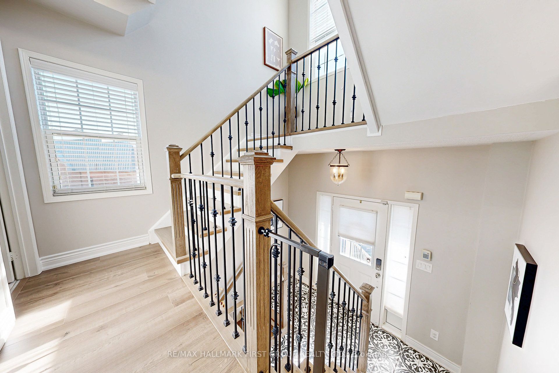 575 Steeple Hill 10
