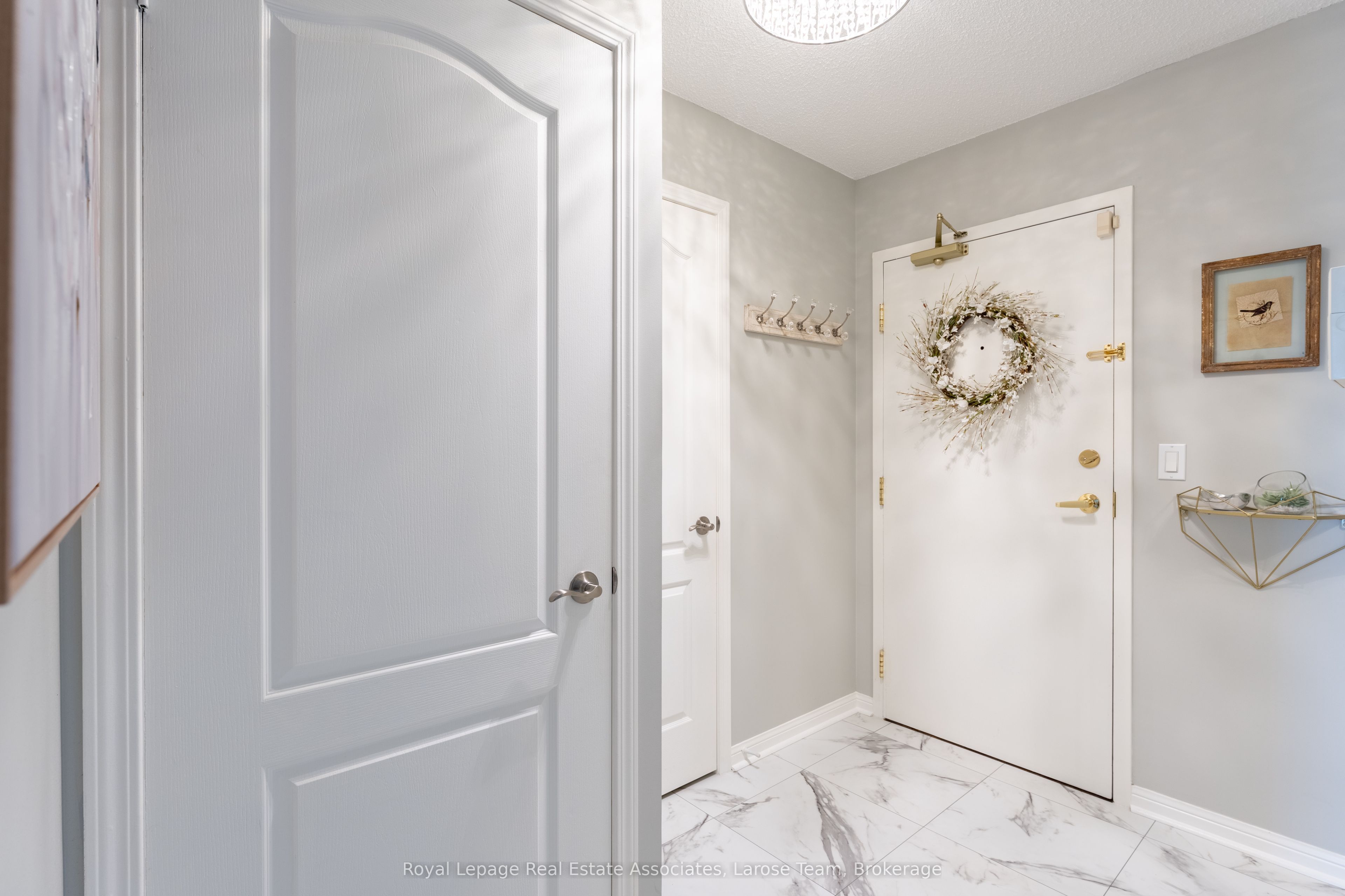 1140 Parkwest Place 709