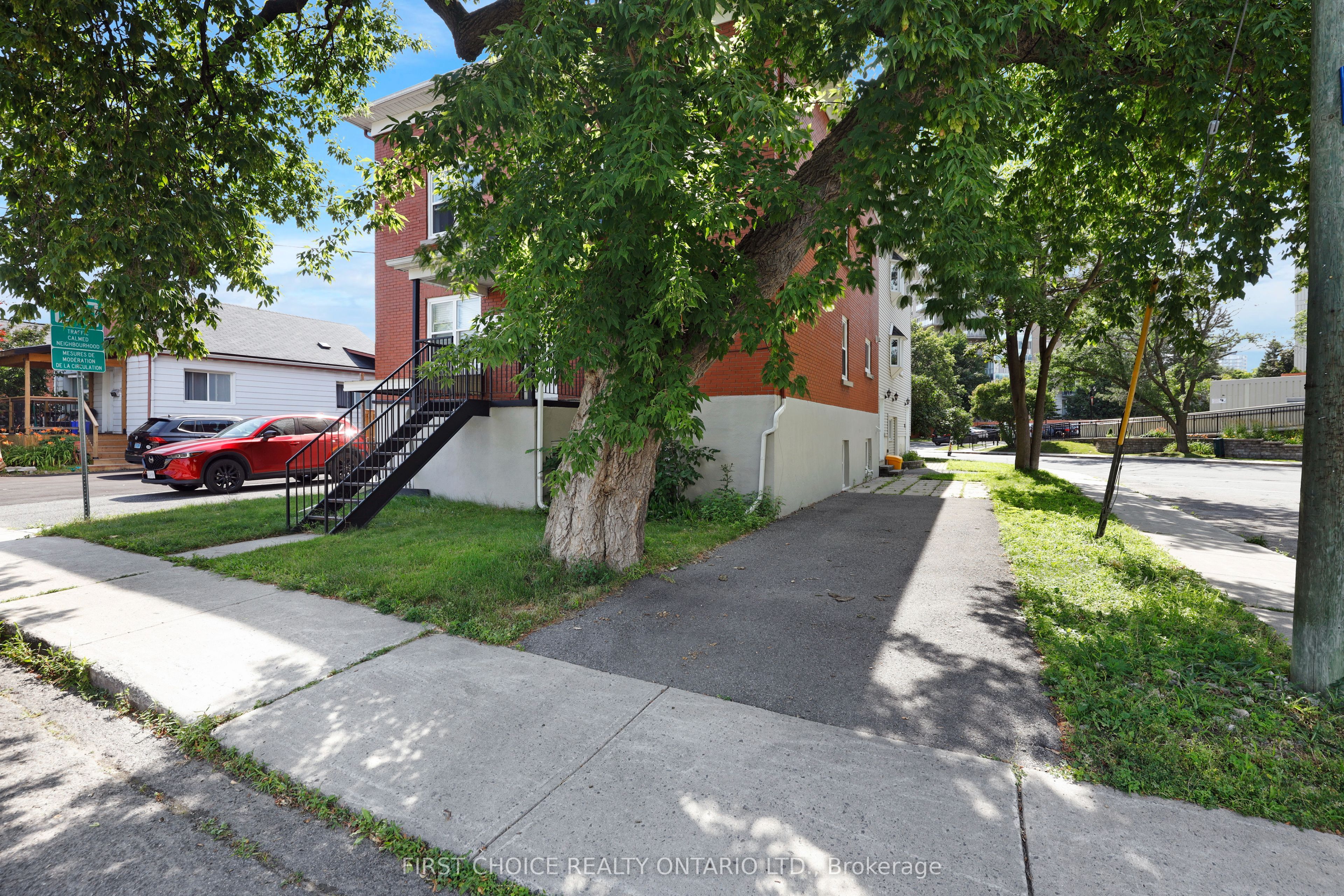 64 Genest Street