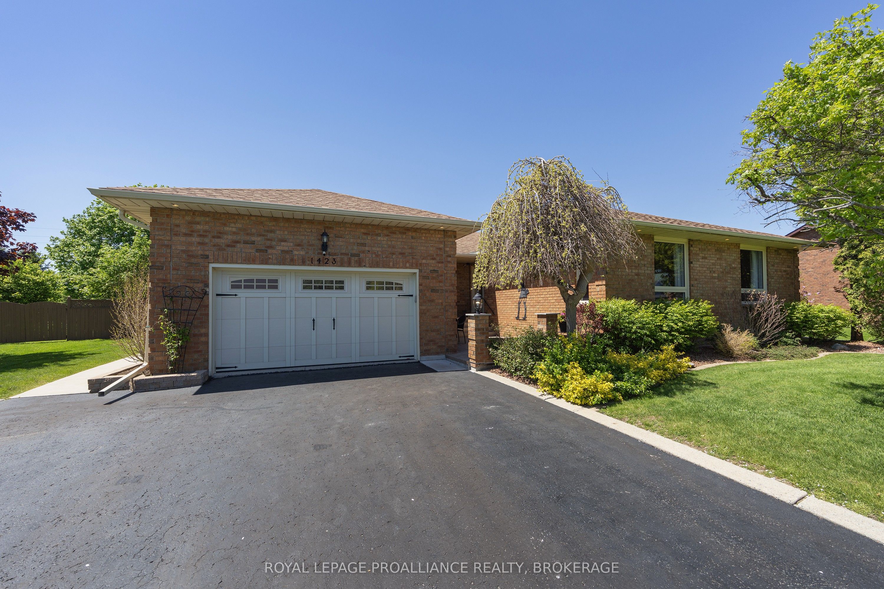 1423 Cottsmere Court