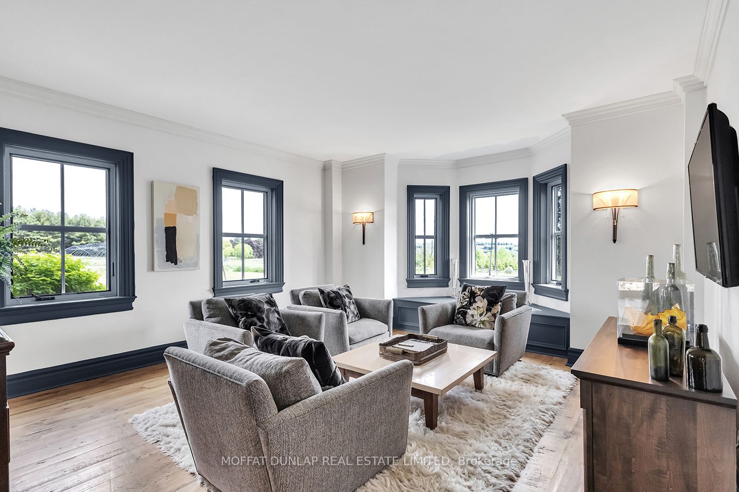 2052 Highpoint Side Road