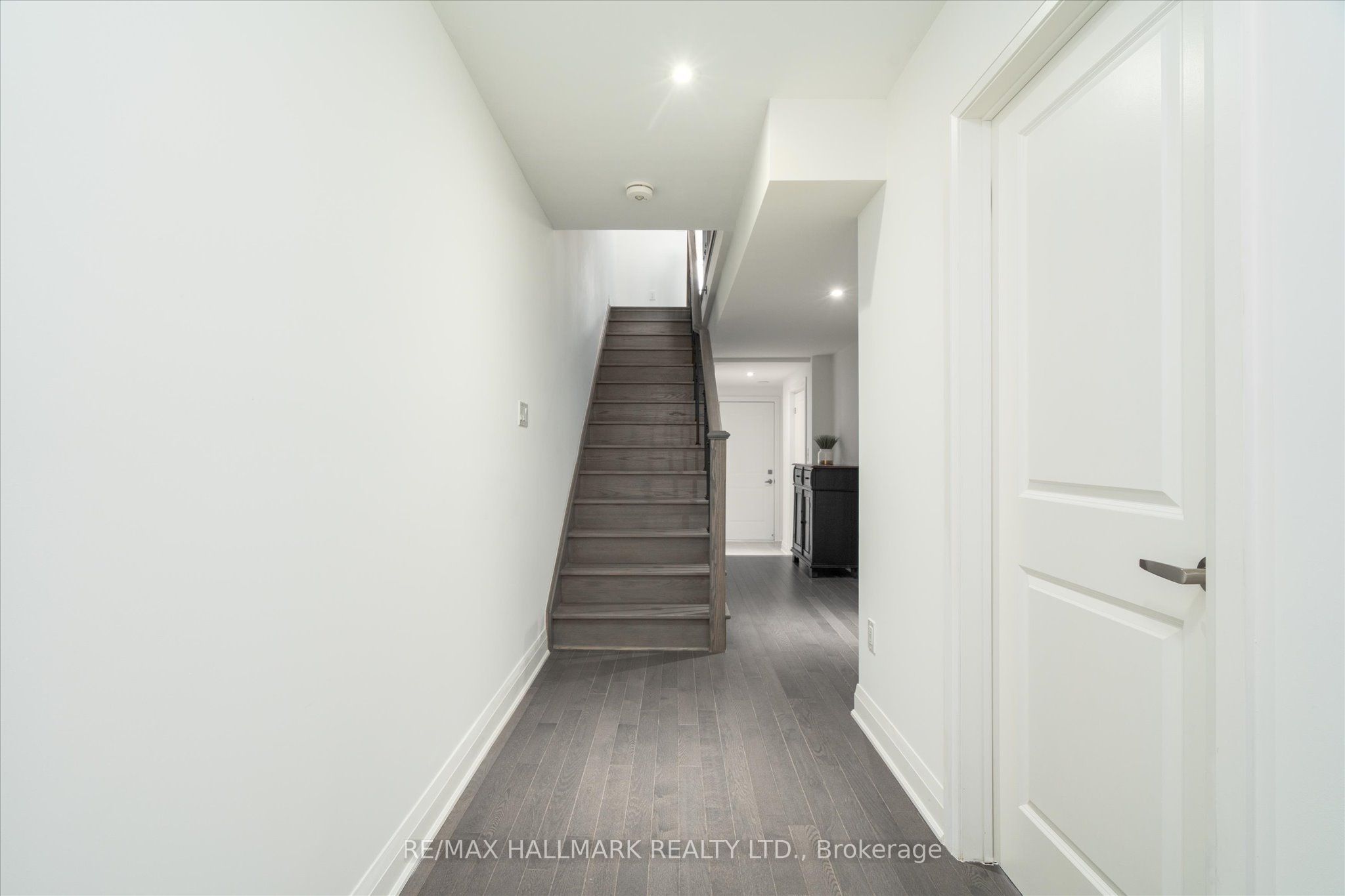 613 Port Darlington Road