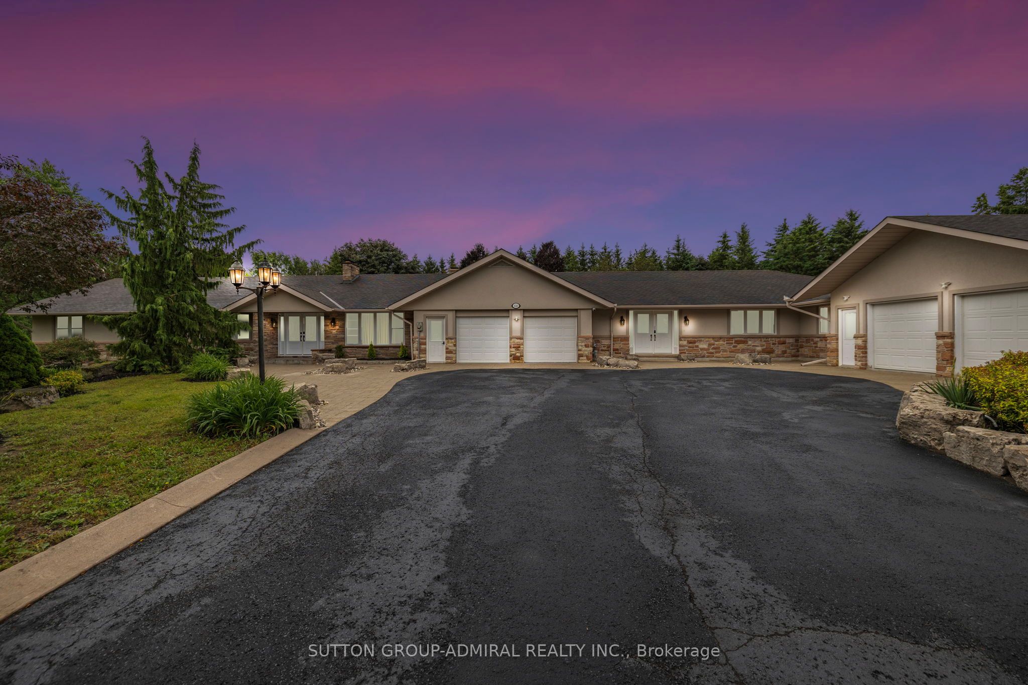 120 Lake Woods Drive