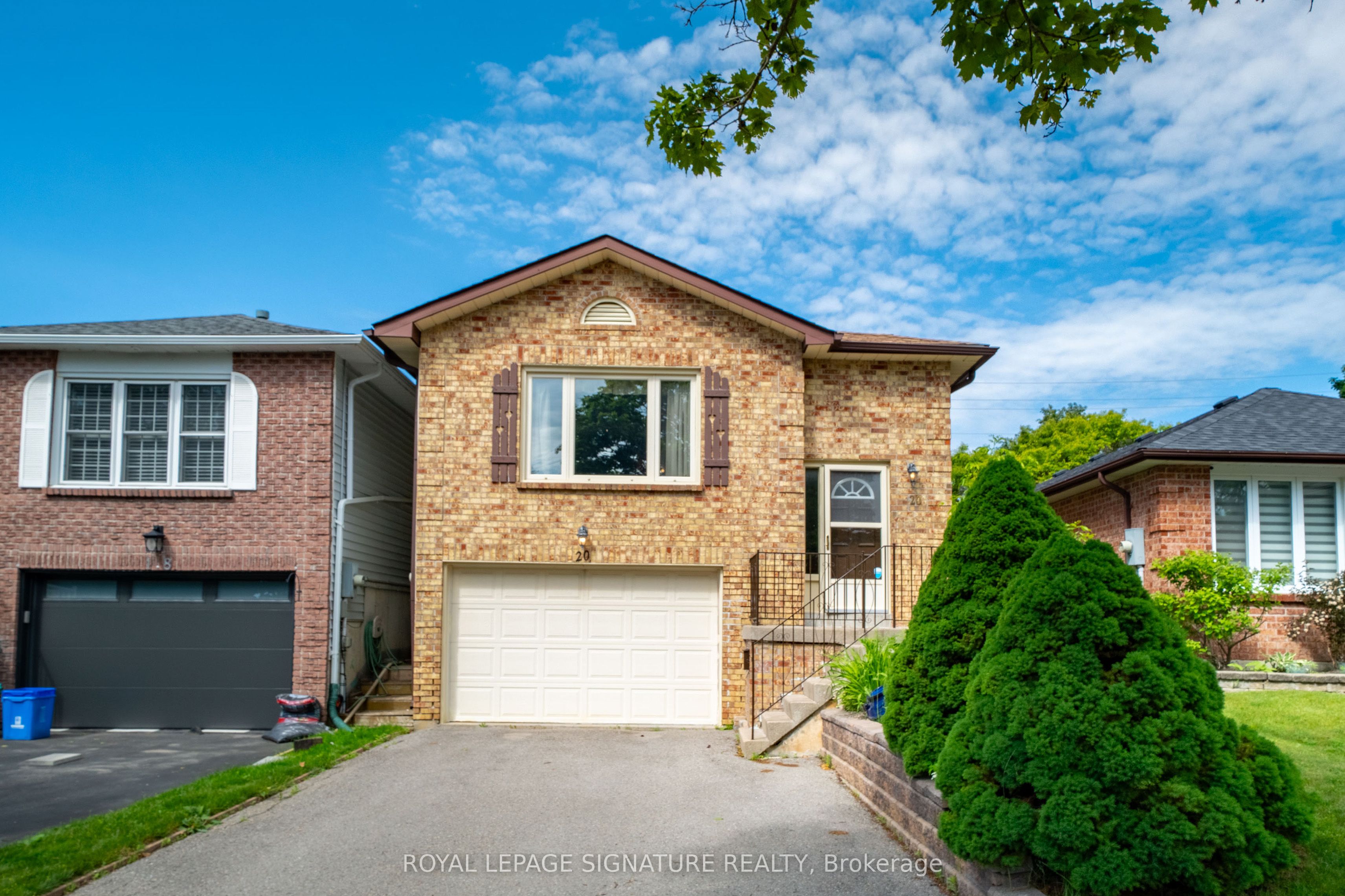 20 McFeeters Crescent