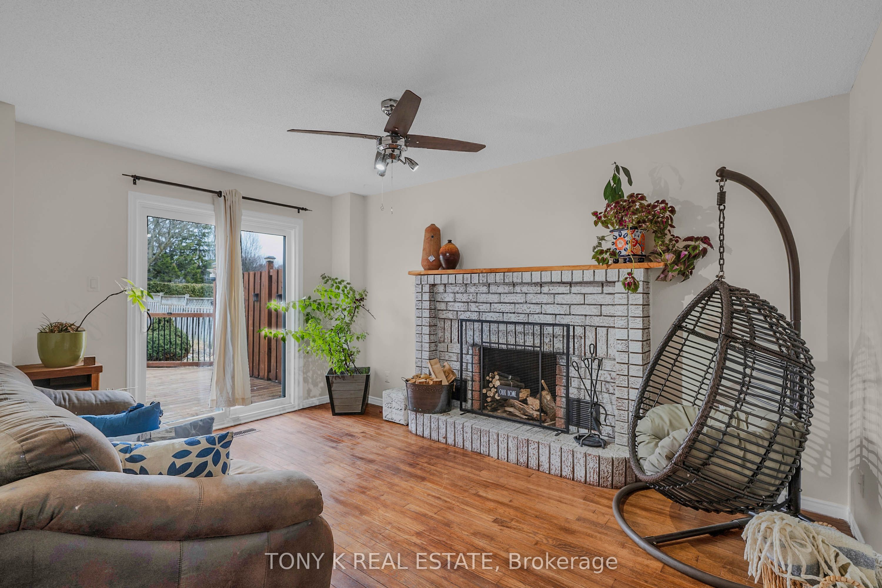 27 Ingleborough Drive