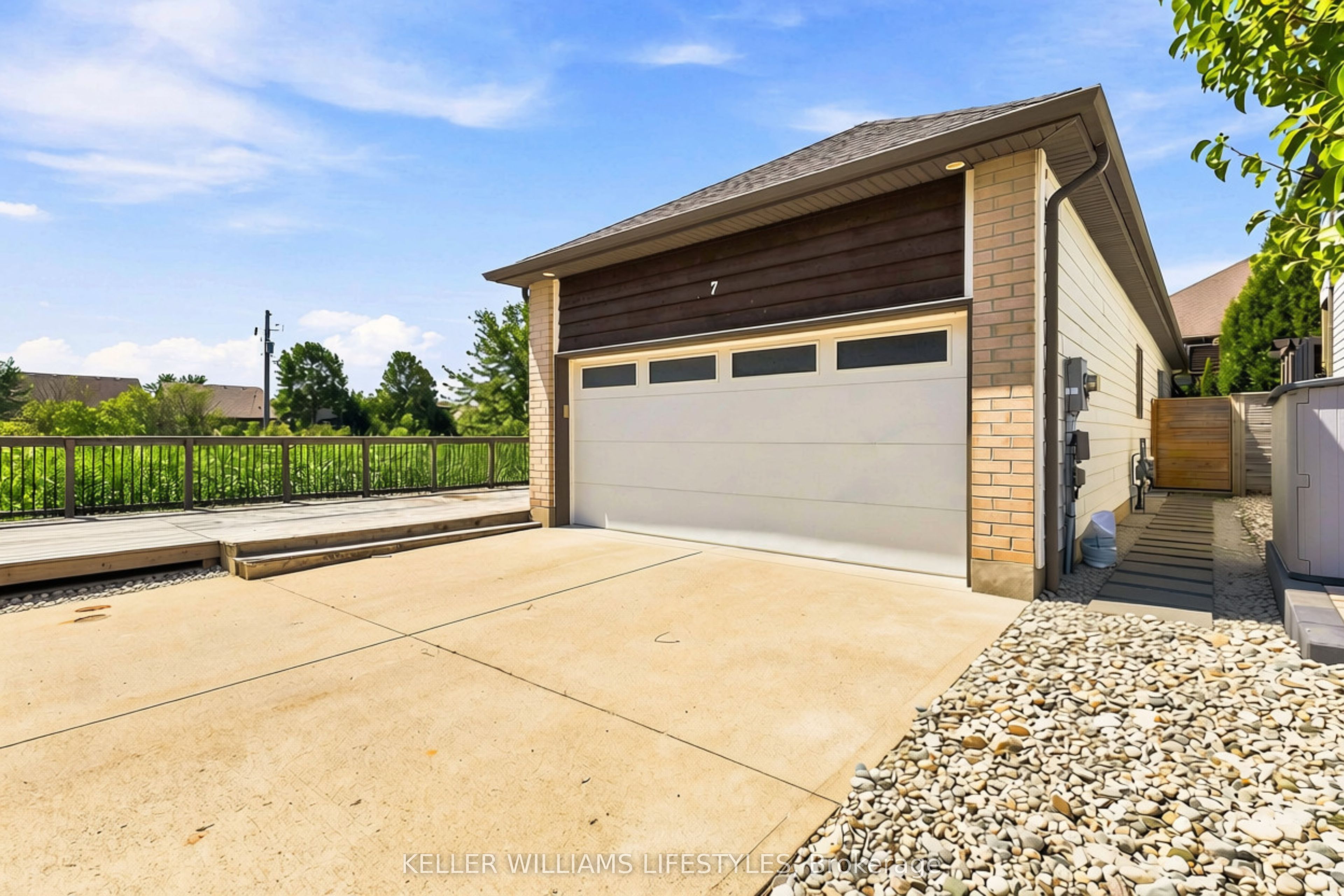 727 Apricot Drive 7