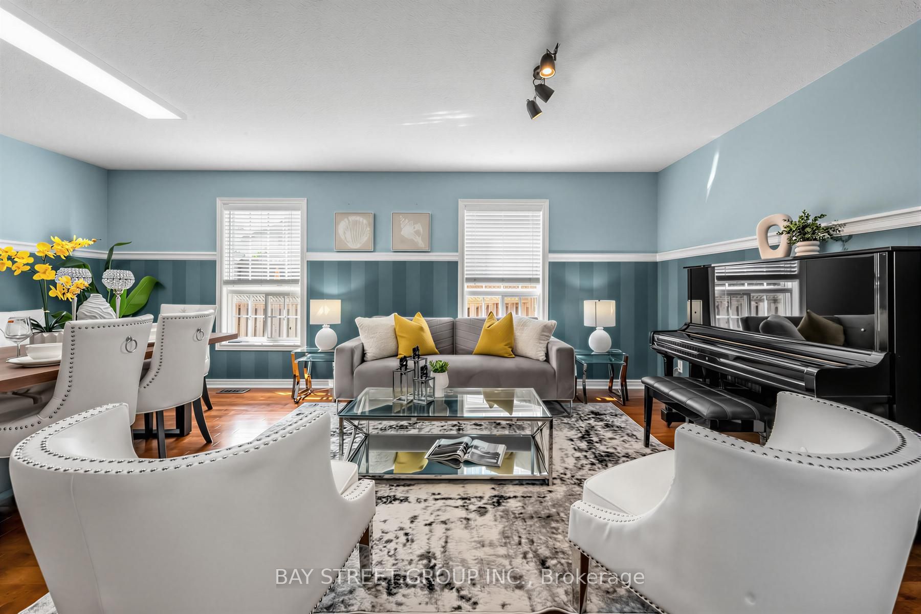 63 Dubrick Crescent