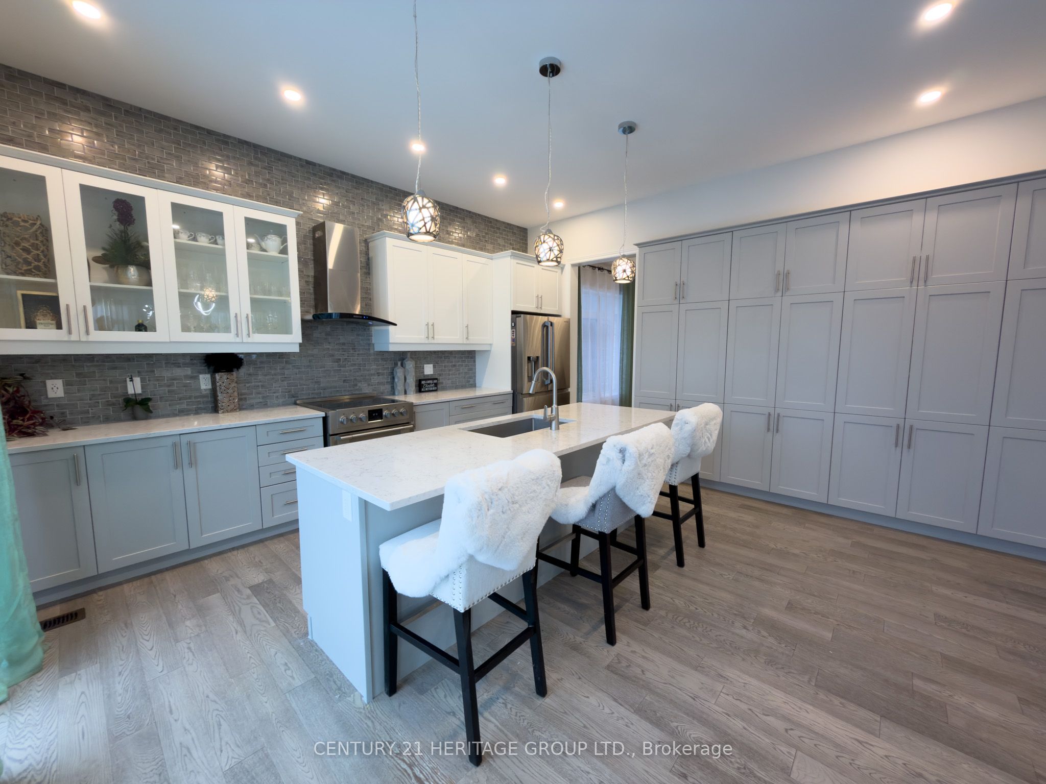 24 Alf Neely Way