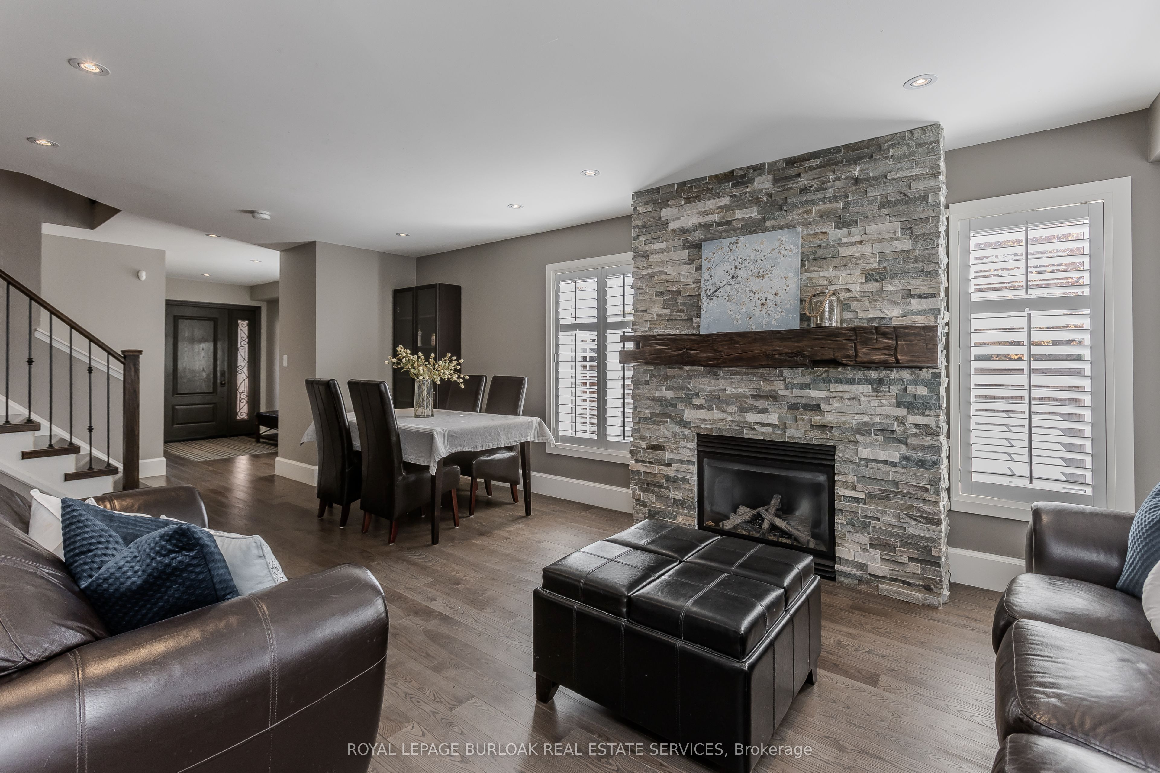 2248 Elmside Crescent