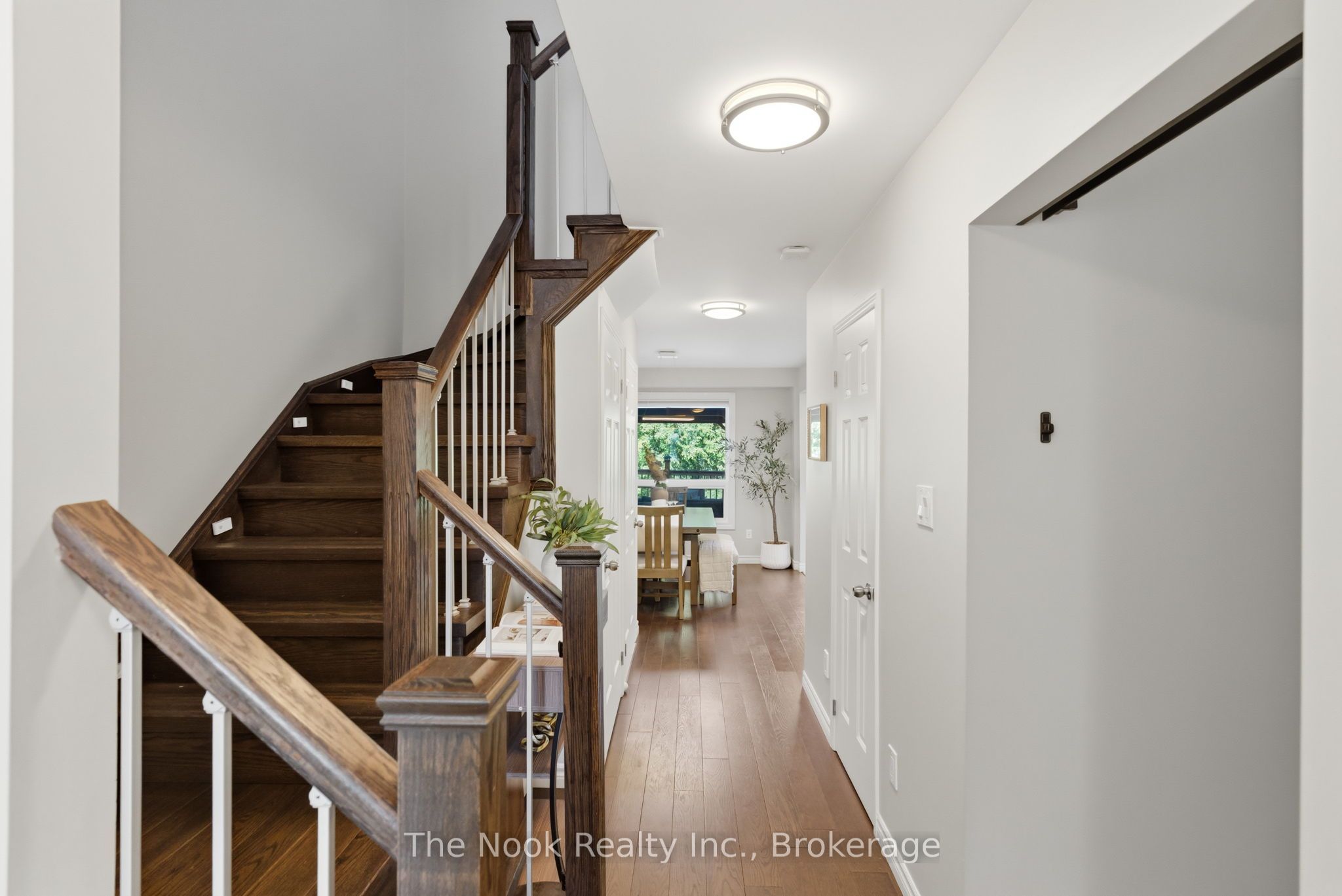 5 Teddington Crescent