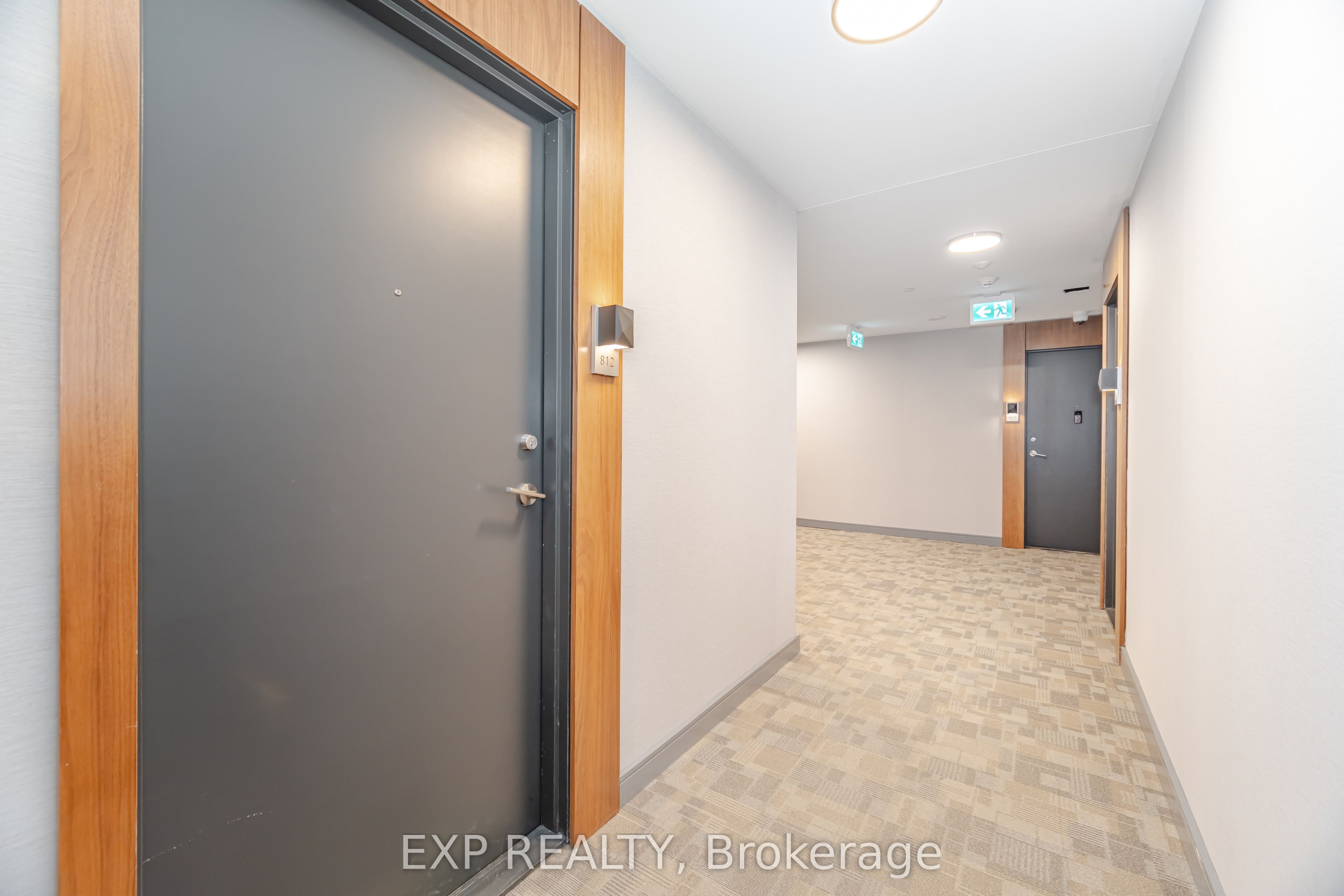 25 Neighbourhood Lane 812