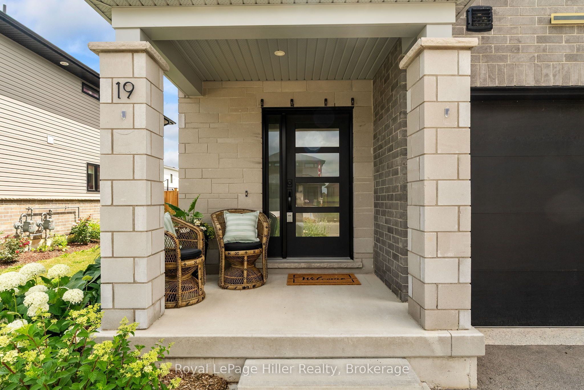 19 Trailside Drive