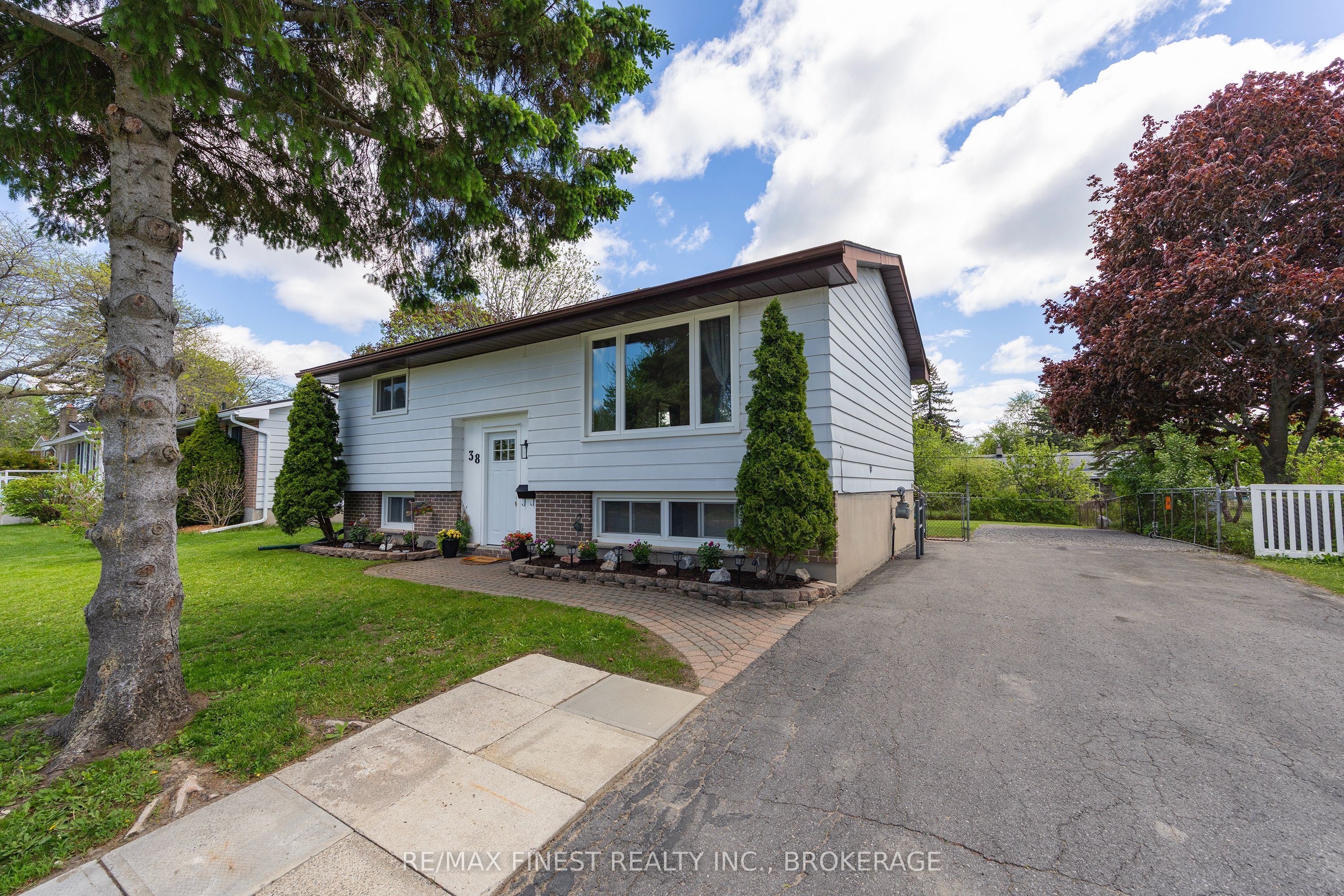 38 Kildare Avenue