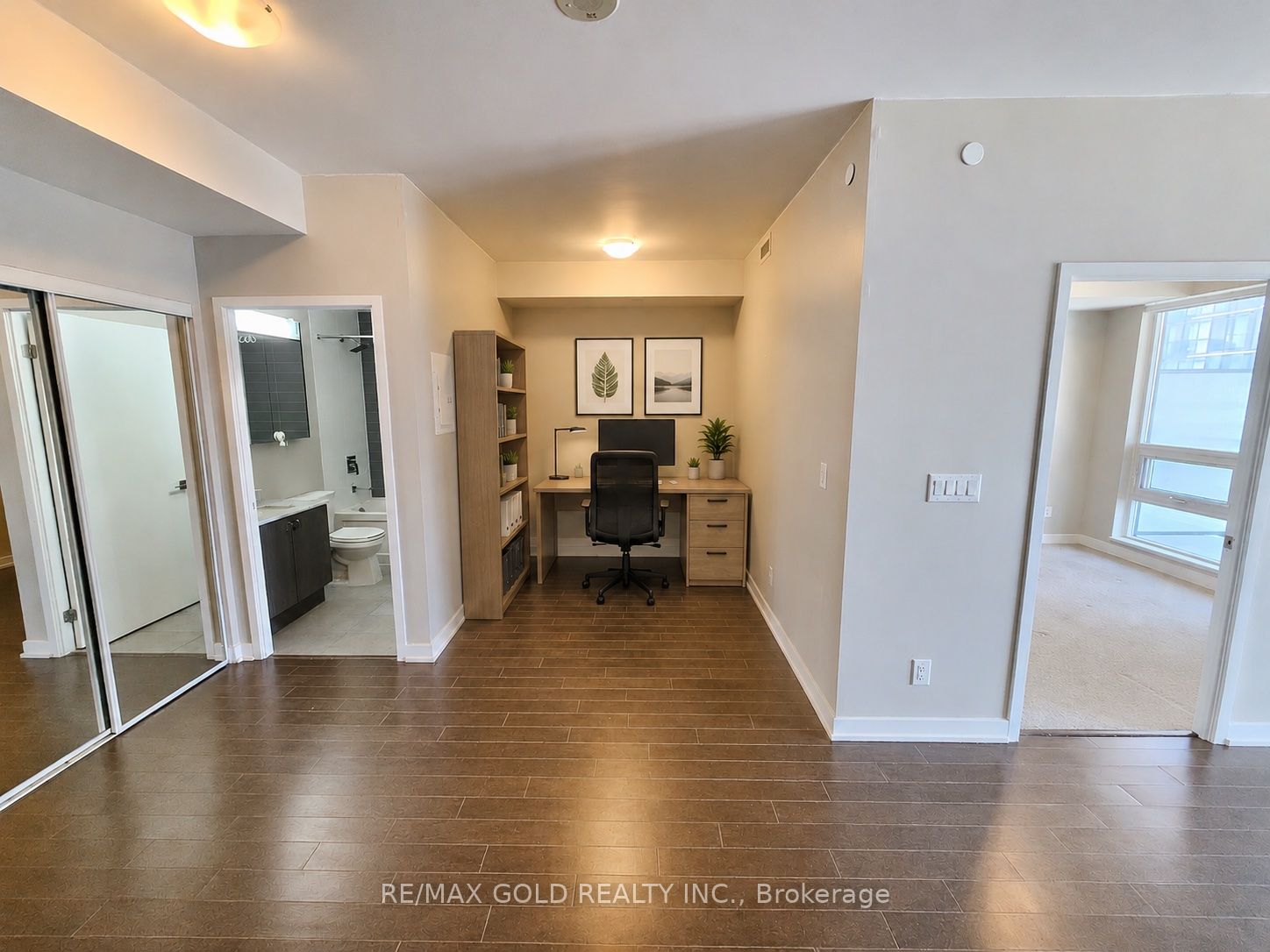 510 Curran Place 2006