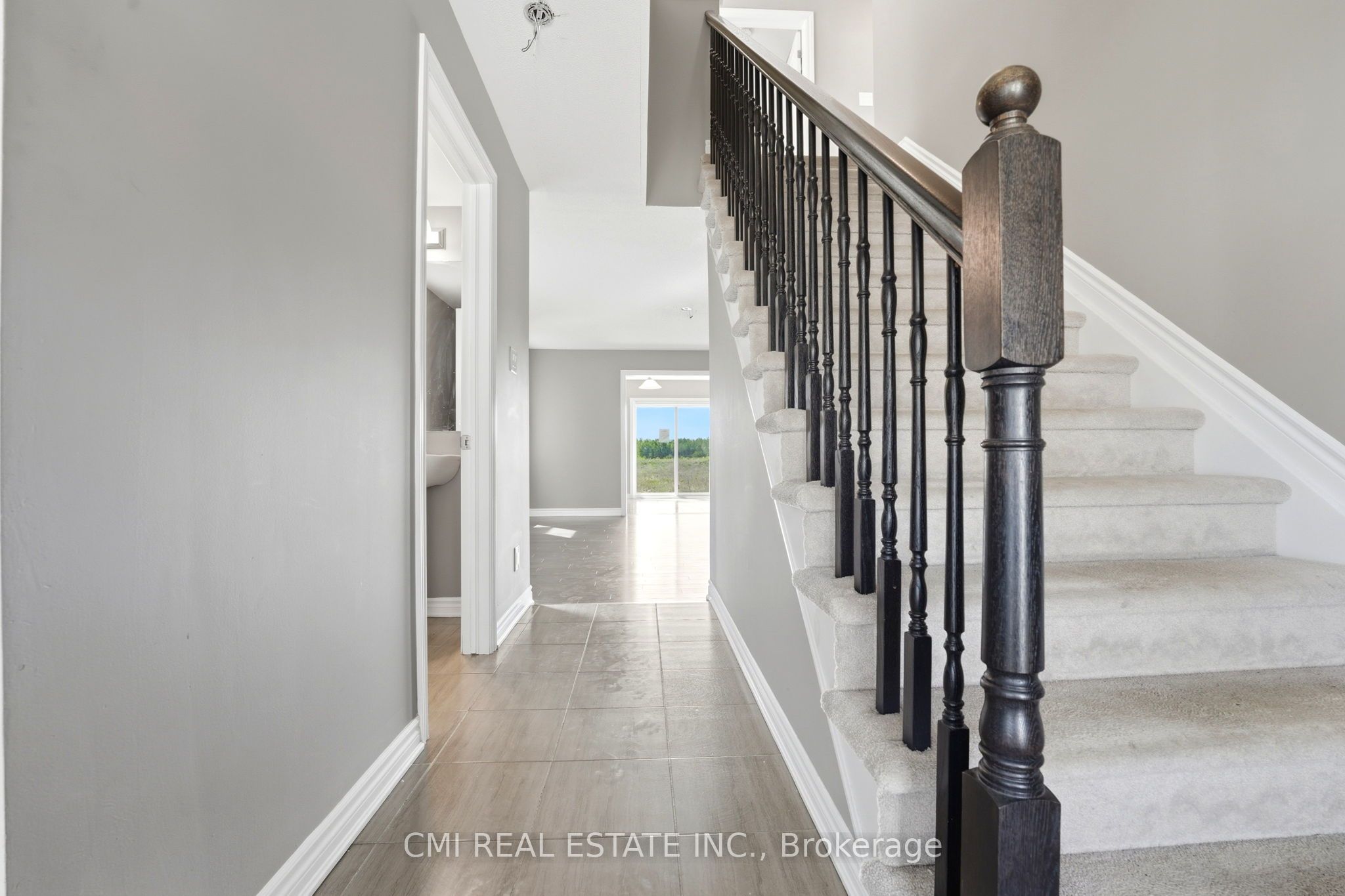 325 Sweetclover Way