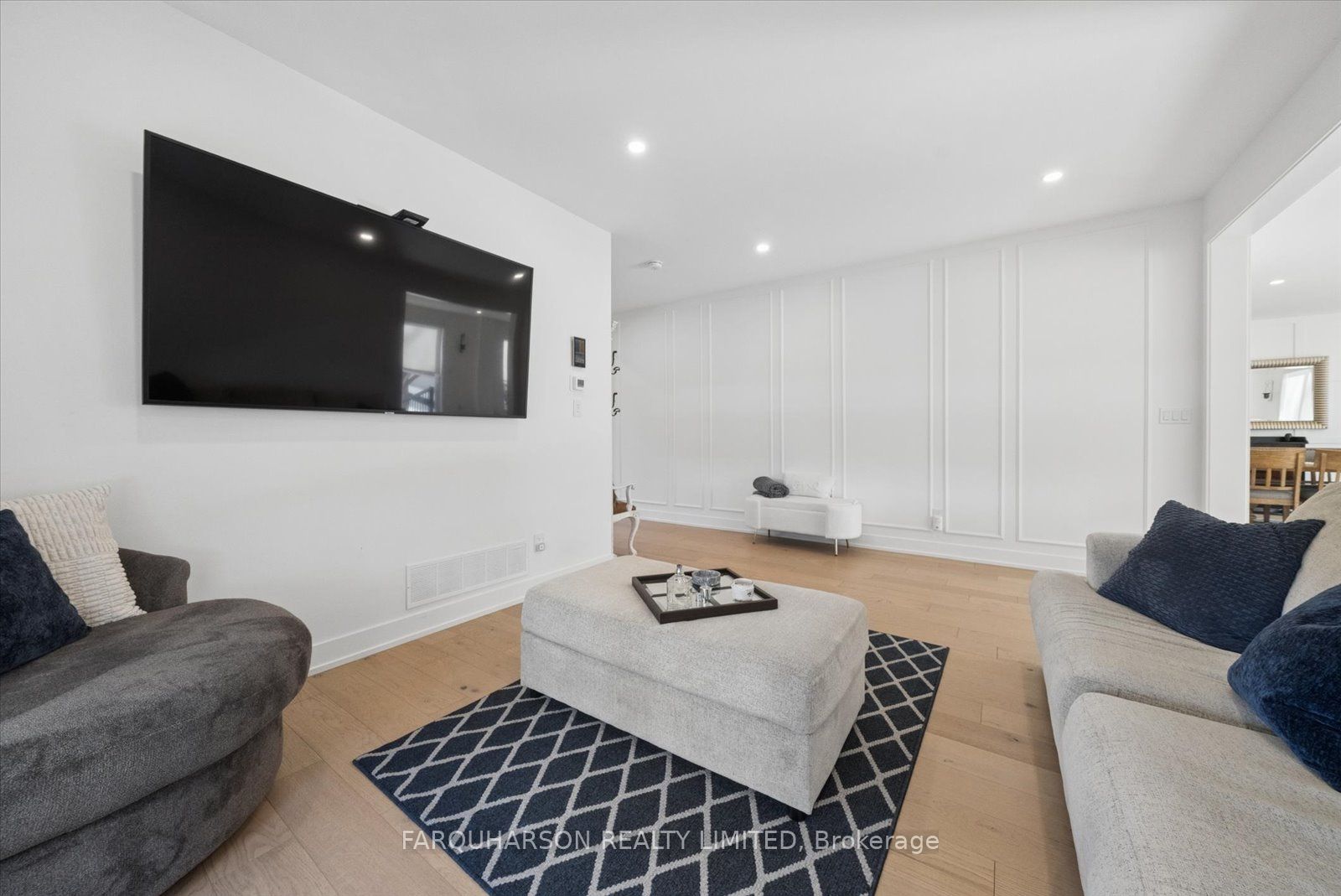 18 Victoria Drive