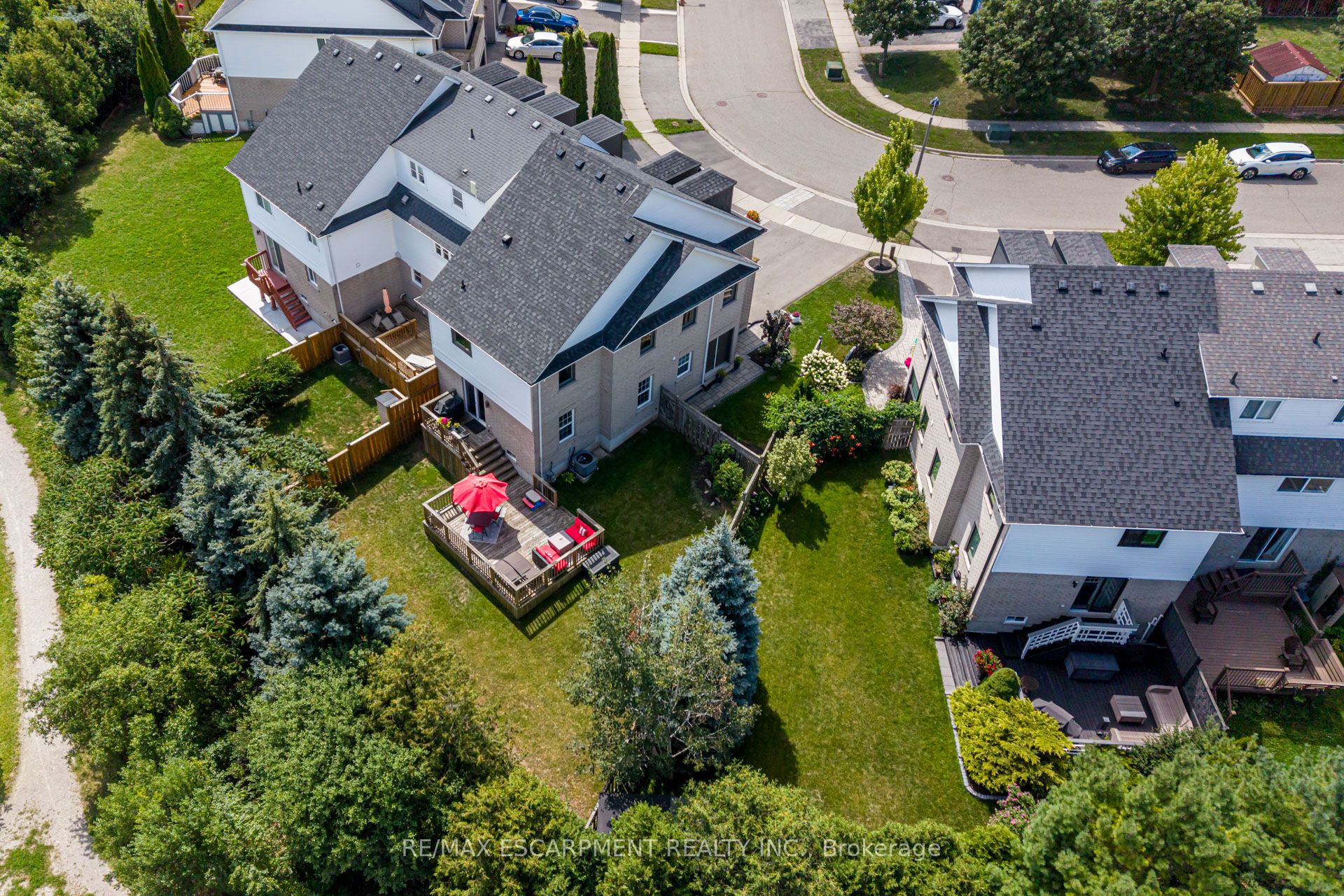 2125 White Dove Circle
