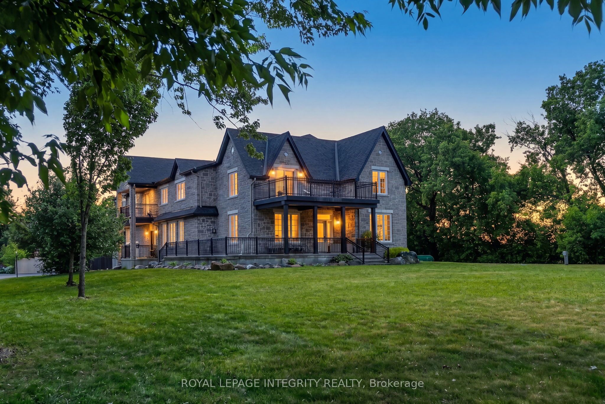 2754 Eagleson Road