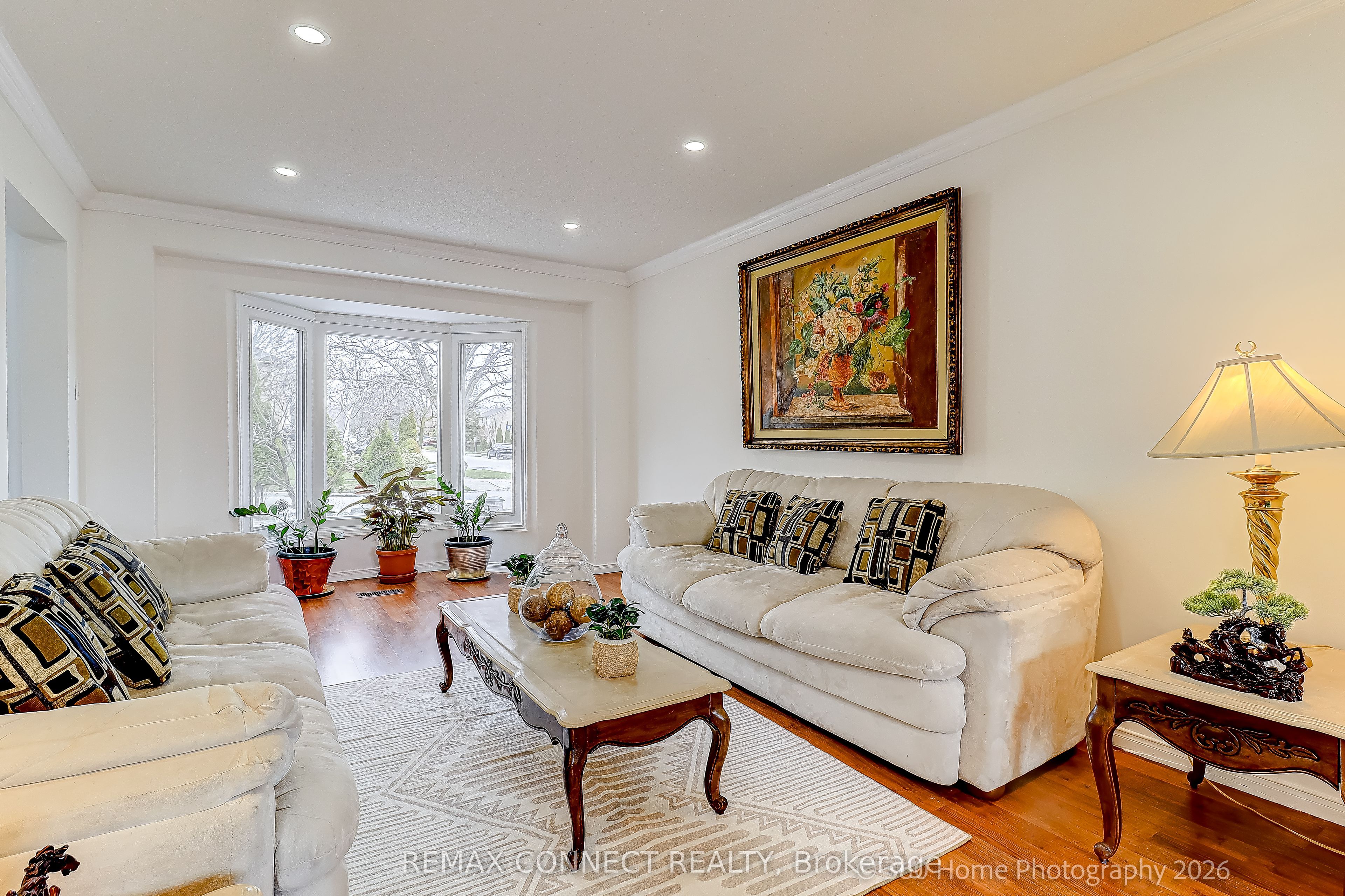 4 Mayflower Street S