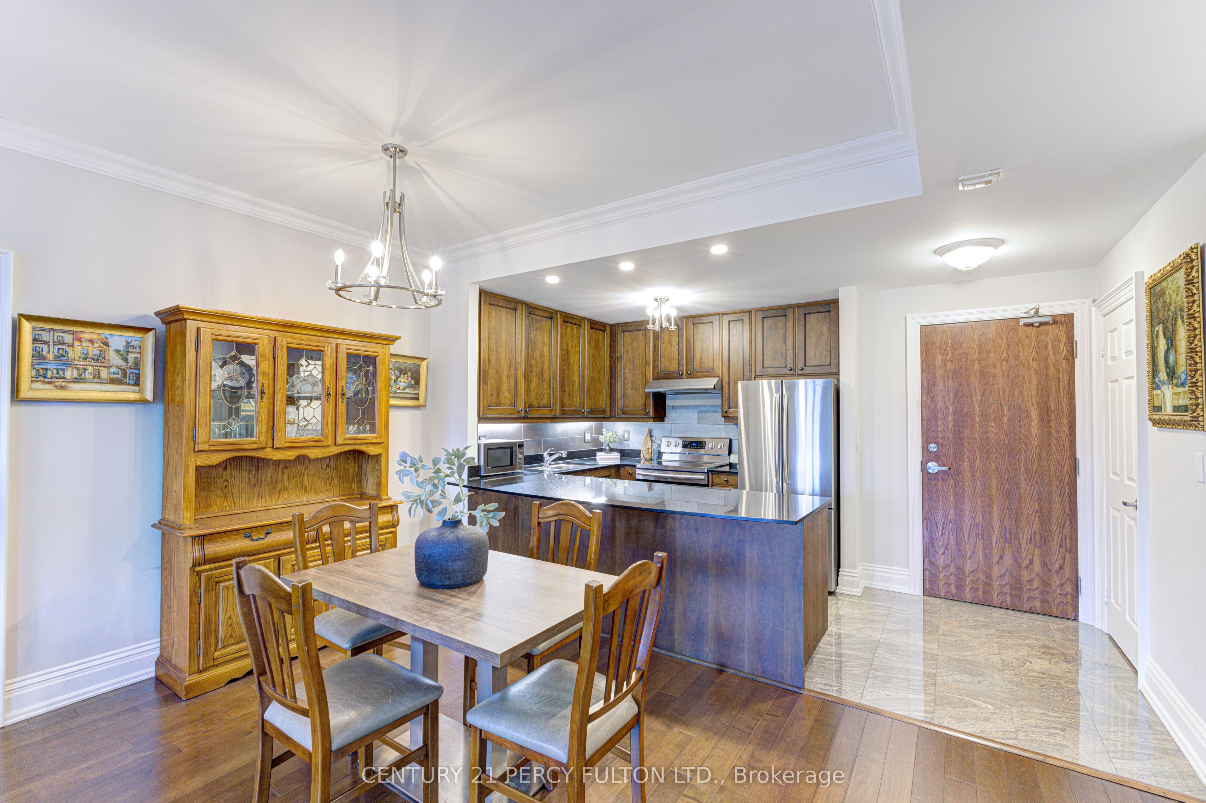 4620 Highway 7 N/A PH 412