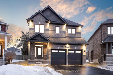 43 Auburn Court Barrie ON L4N 0A5