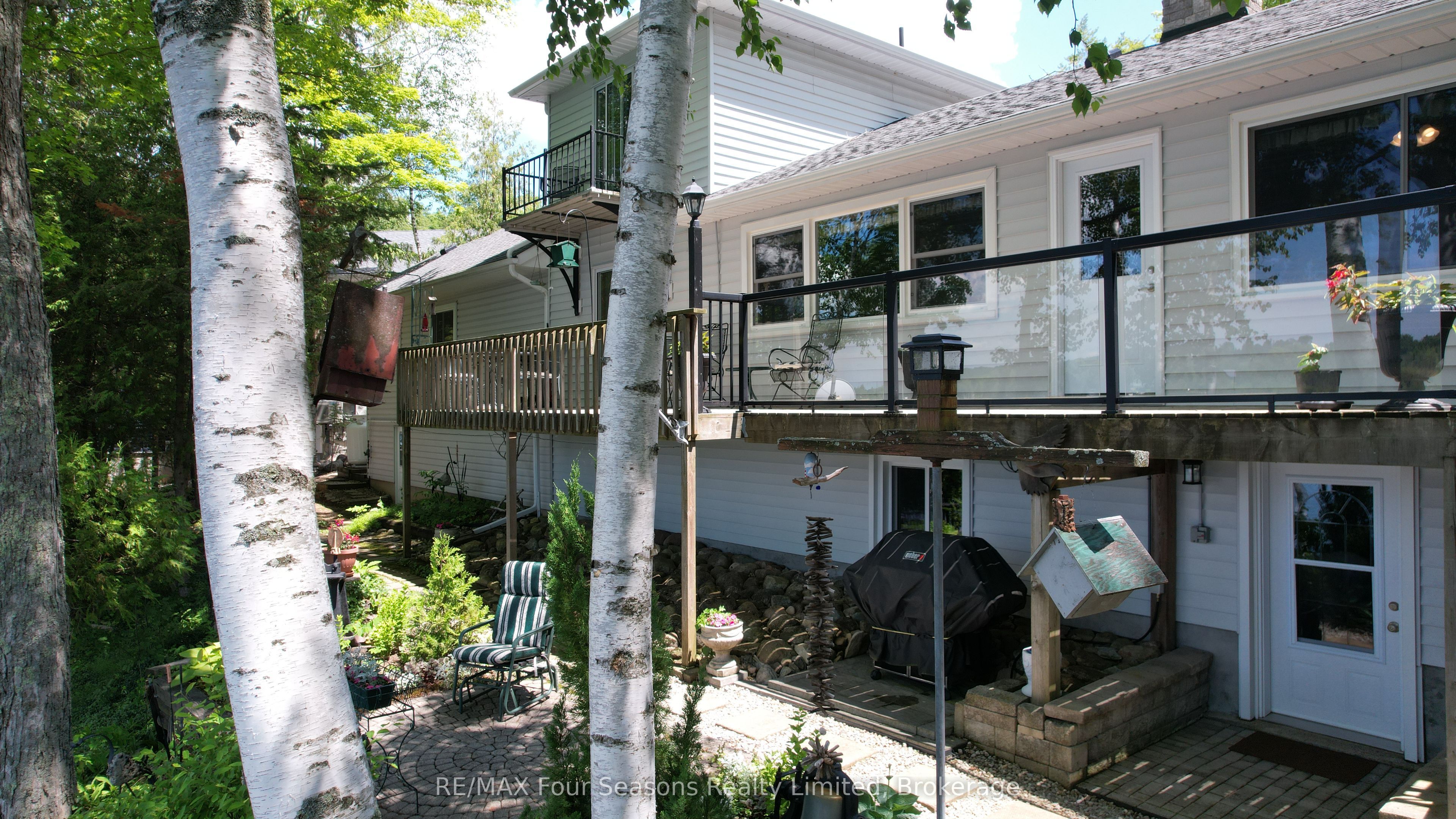 52 Shore Drive