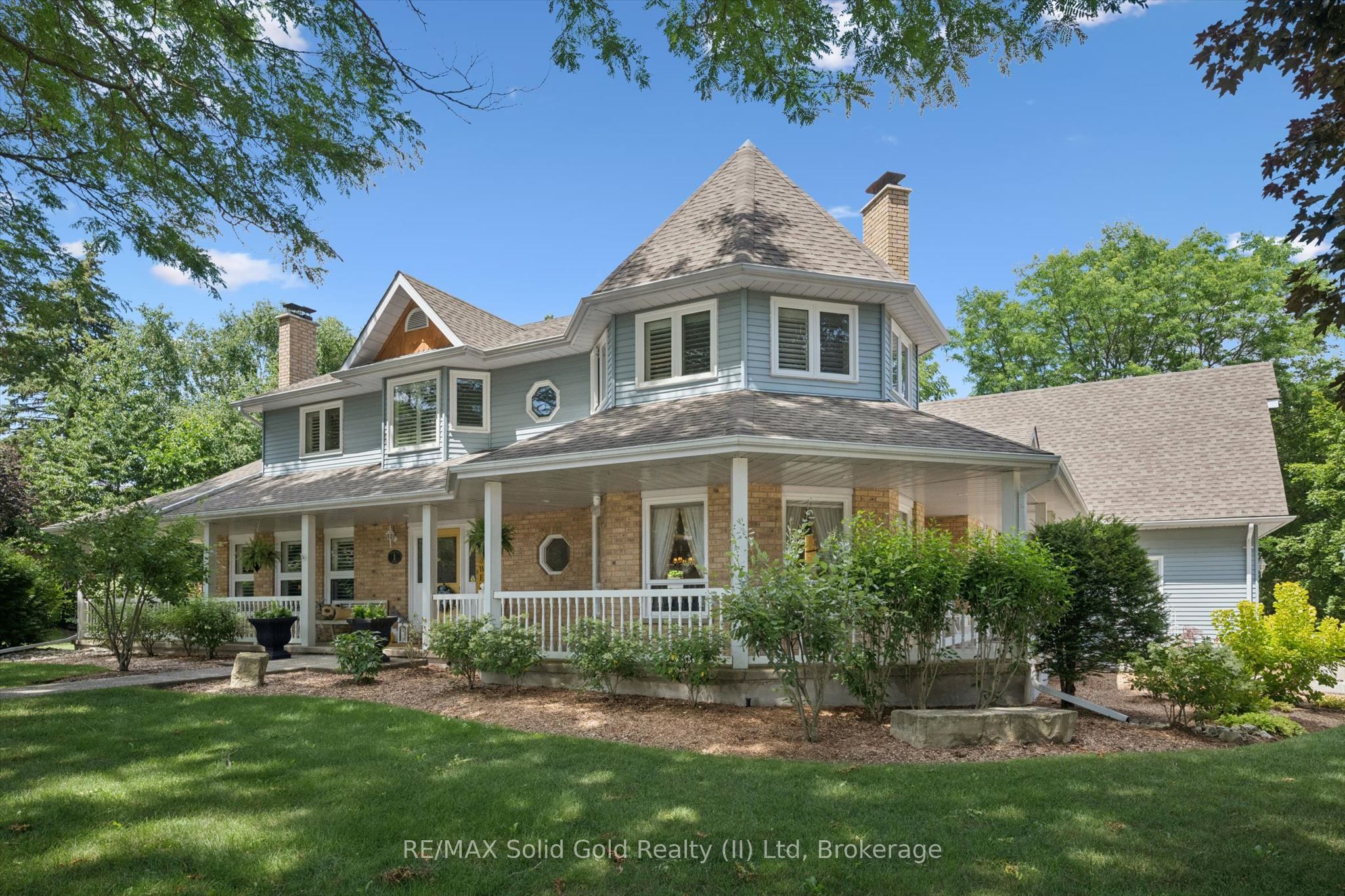 1 Bavarian Place