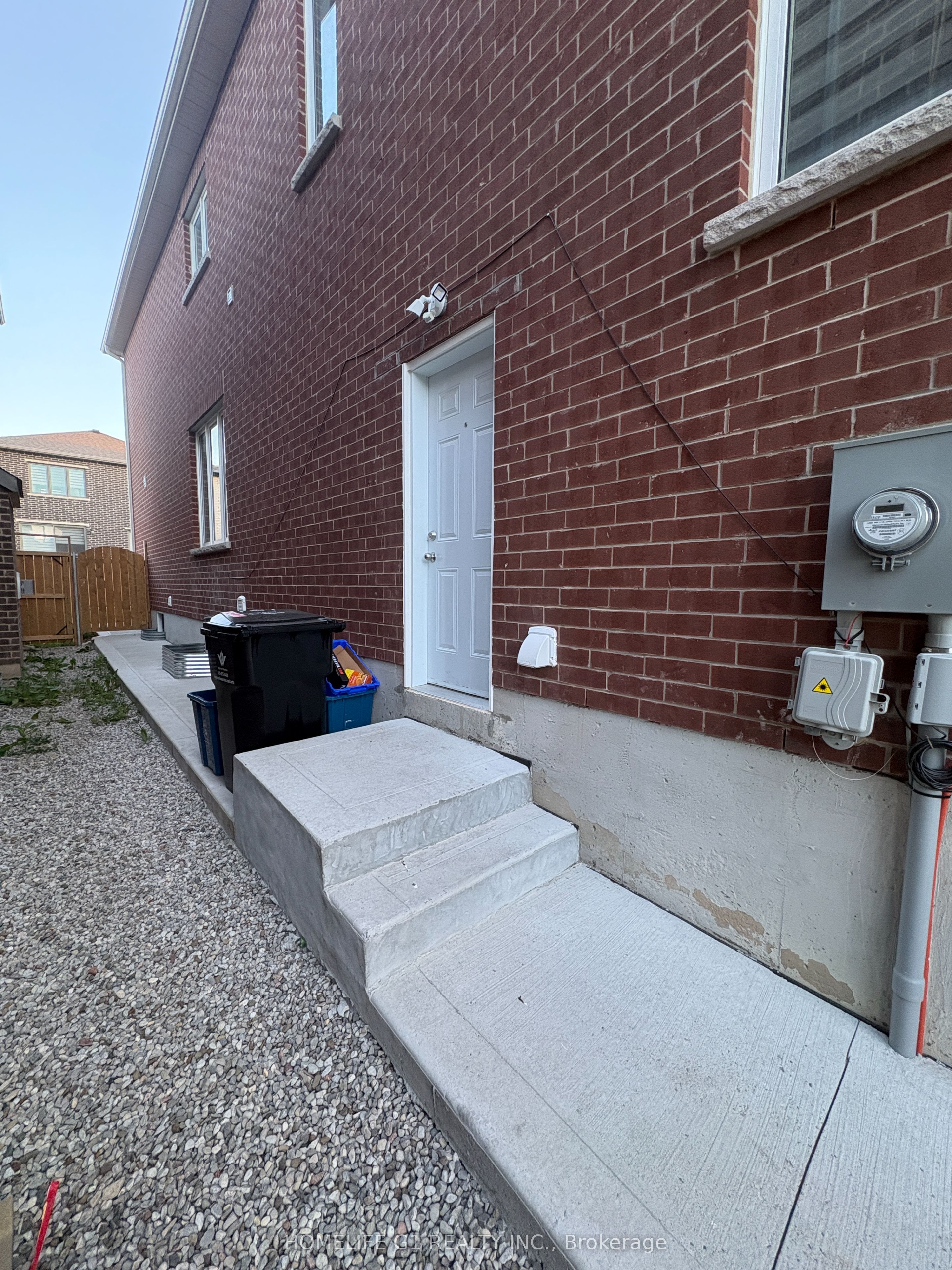 50 William Nador Street